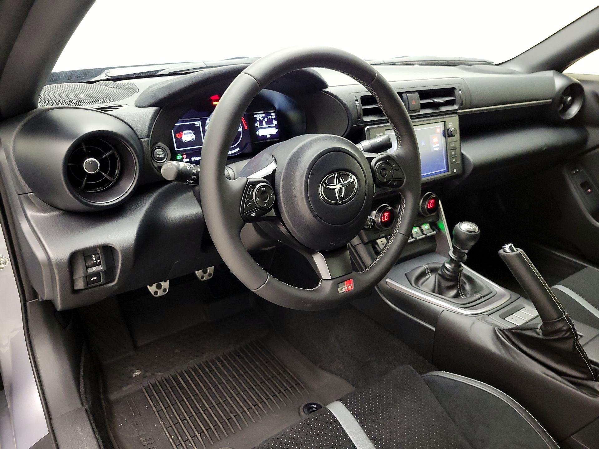Thumbnail: 2023 Toyota GR86 - 9