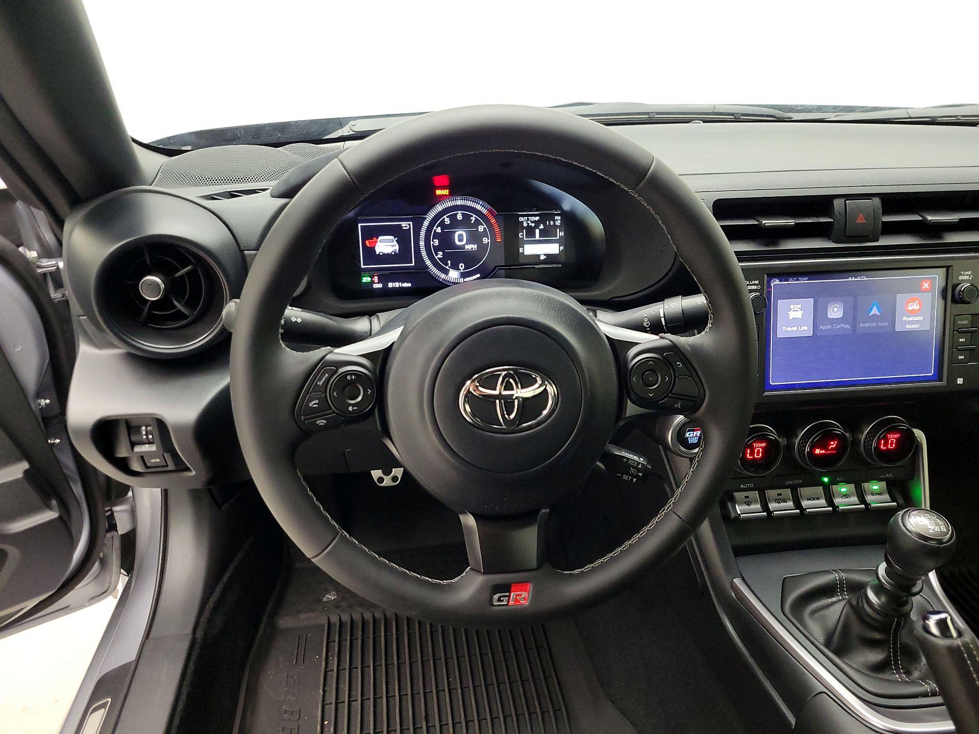 Thumbnail: 2023 Toyota GR86 - 10