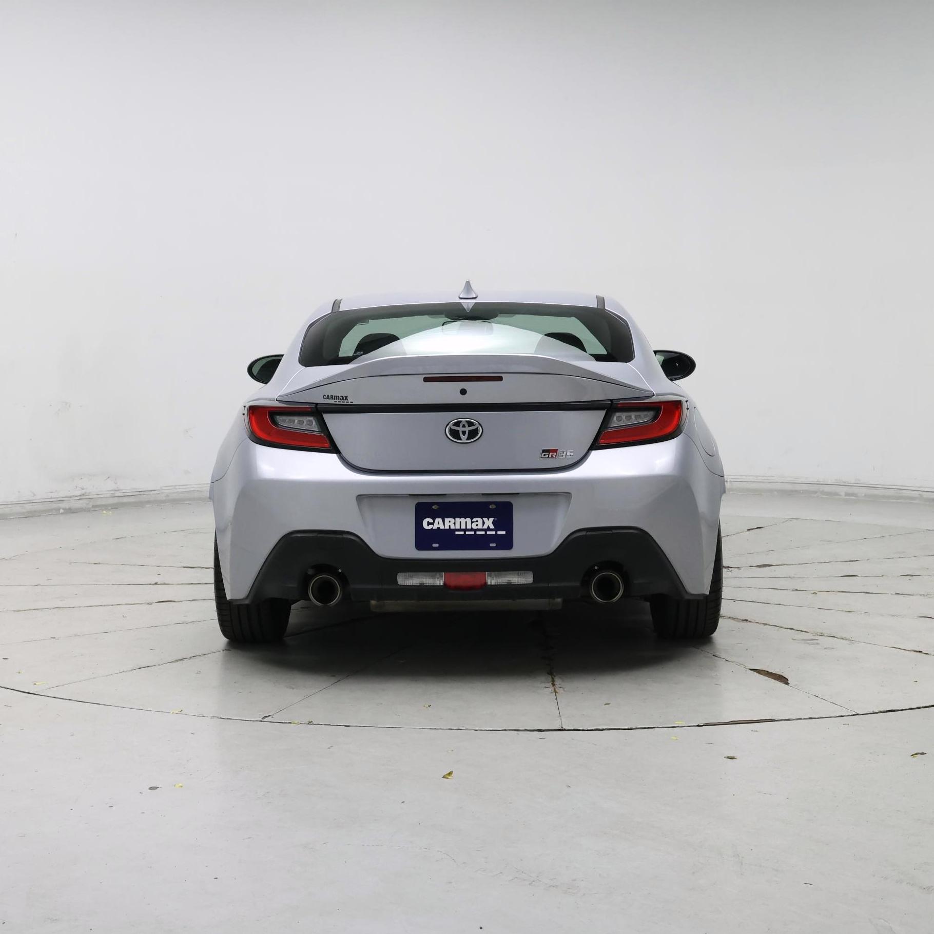 Thumbnail: 2023 Toyota GR86 - 6