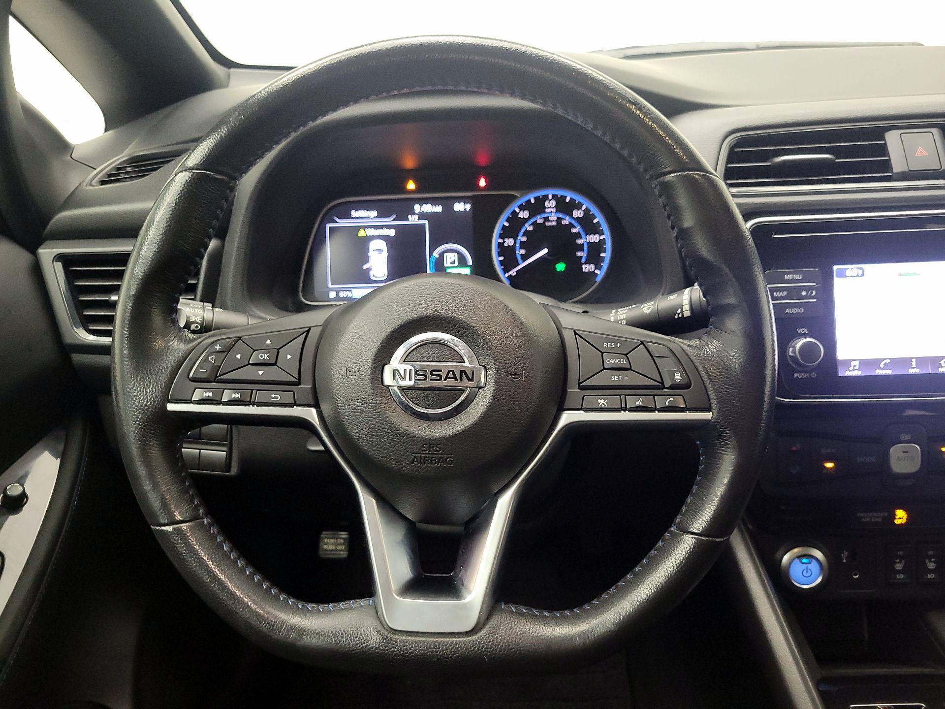 Thumbnail: 2018 Nissan Leaf - 10