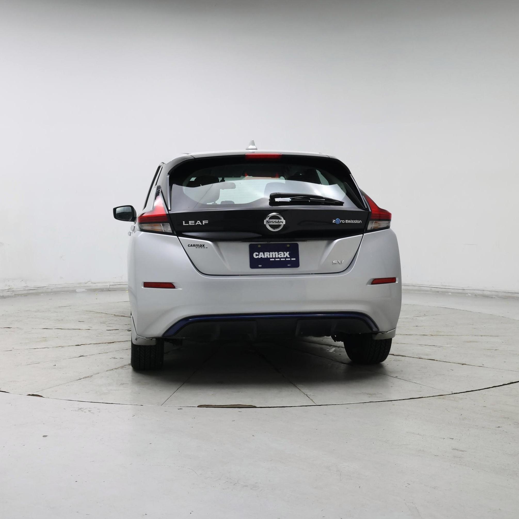 Thumbnail: 2018 Nissan Leaf - 6