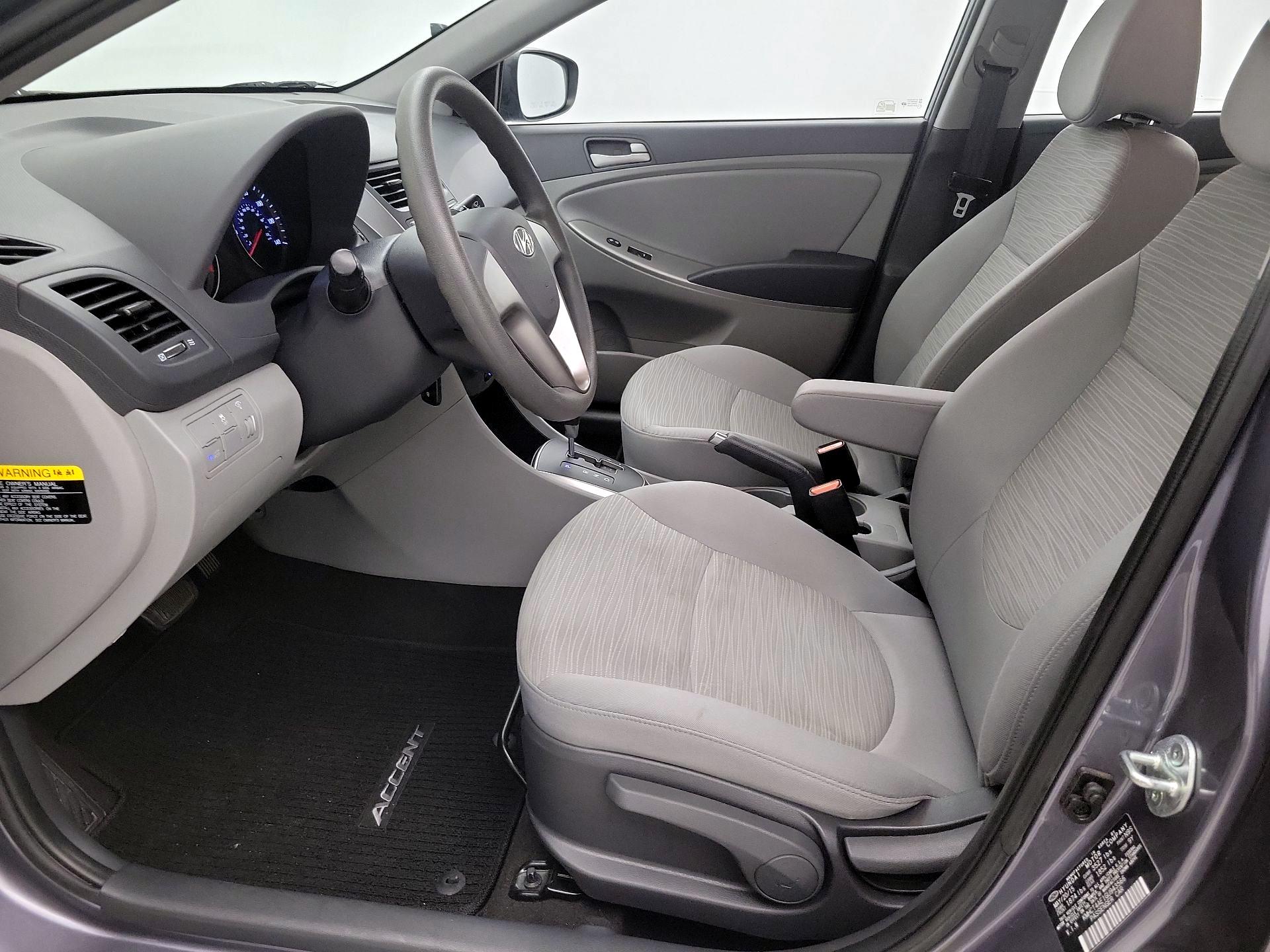 Thumbnail: 2016 Hyundai Accent - 9
