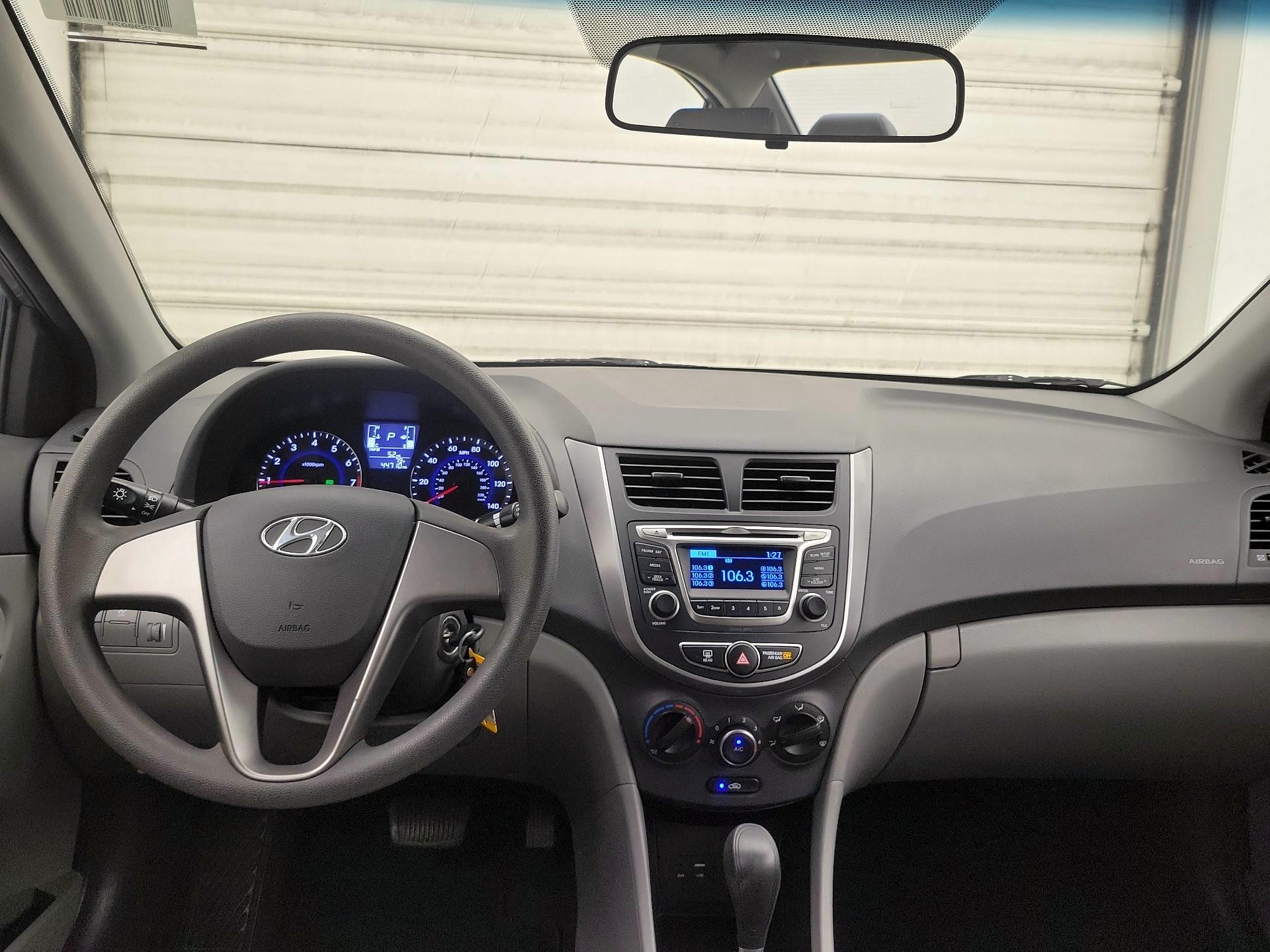 Thumbnail: 2016 Hyundai Accent - 8