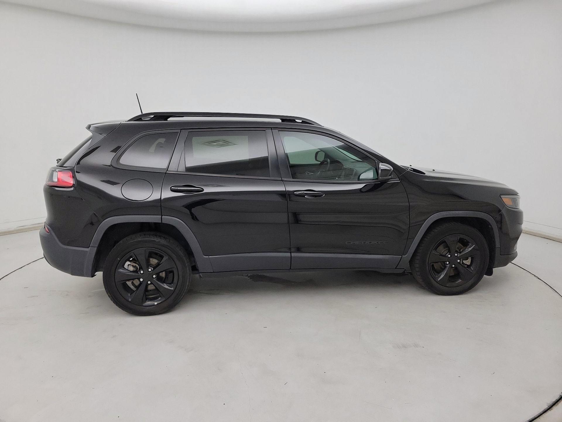 Thumbnail: 2020 Jeep Cherokee - 4