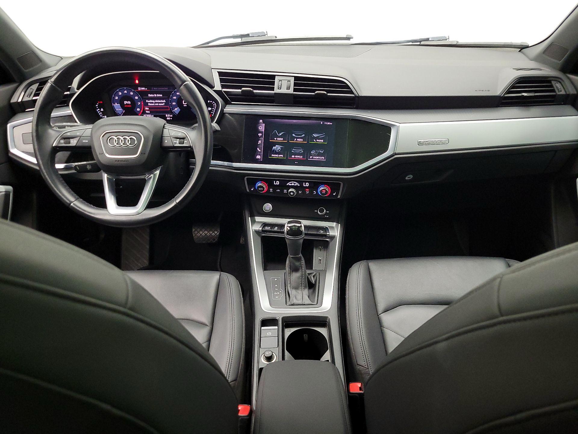 Thumbnail: 2020 Audi Q3 - 9