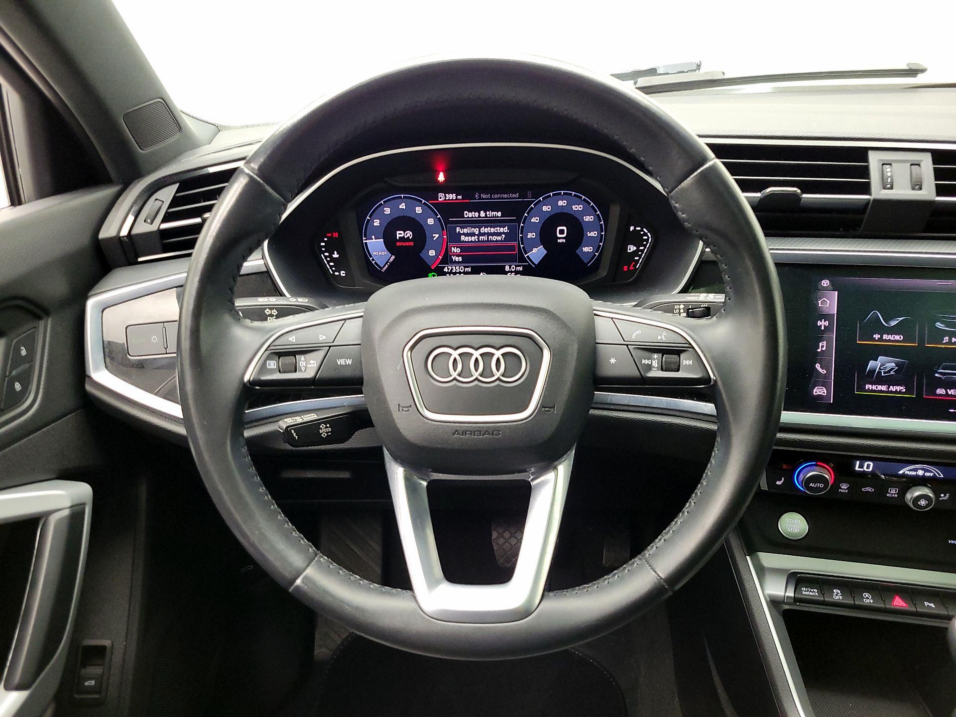 Thumbnail: 2020 Audi Q3 - 10