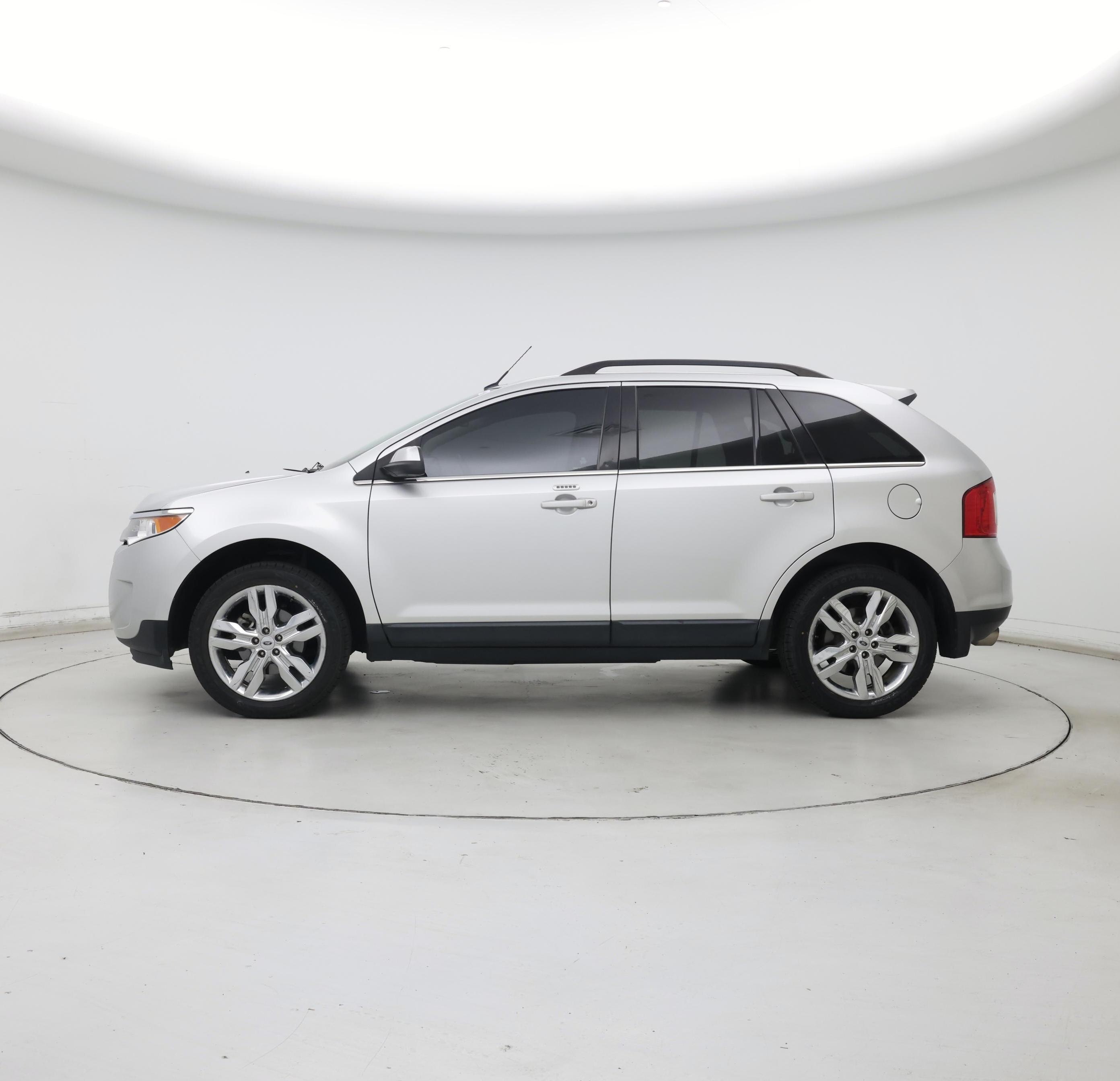 Thumbnail: 2013 Ford Edge - 3