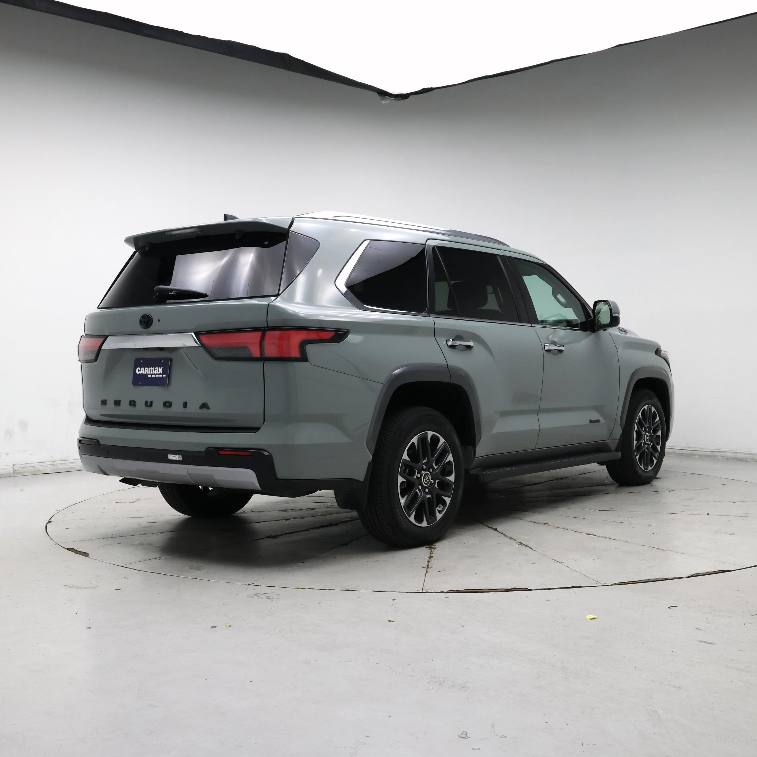 Thumbnail: 2024 Toyota Sequoia - 8
