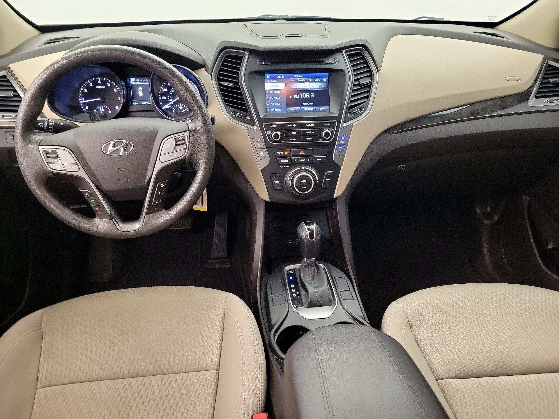 Thumbnail: 2017 Hyundai Santa Fe - 9