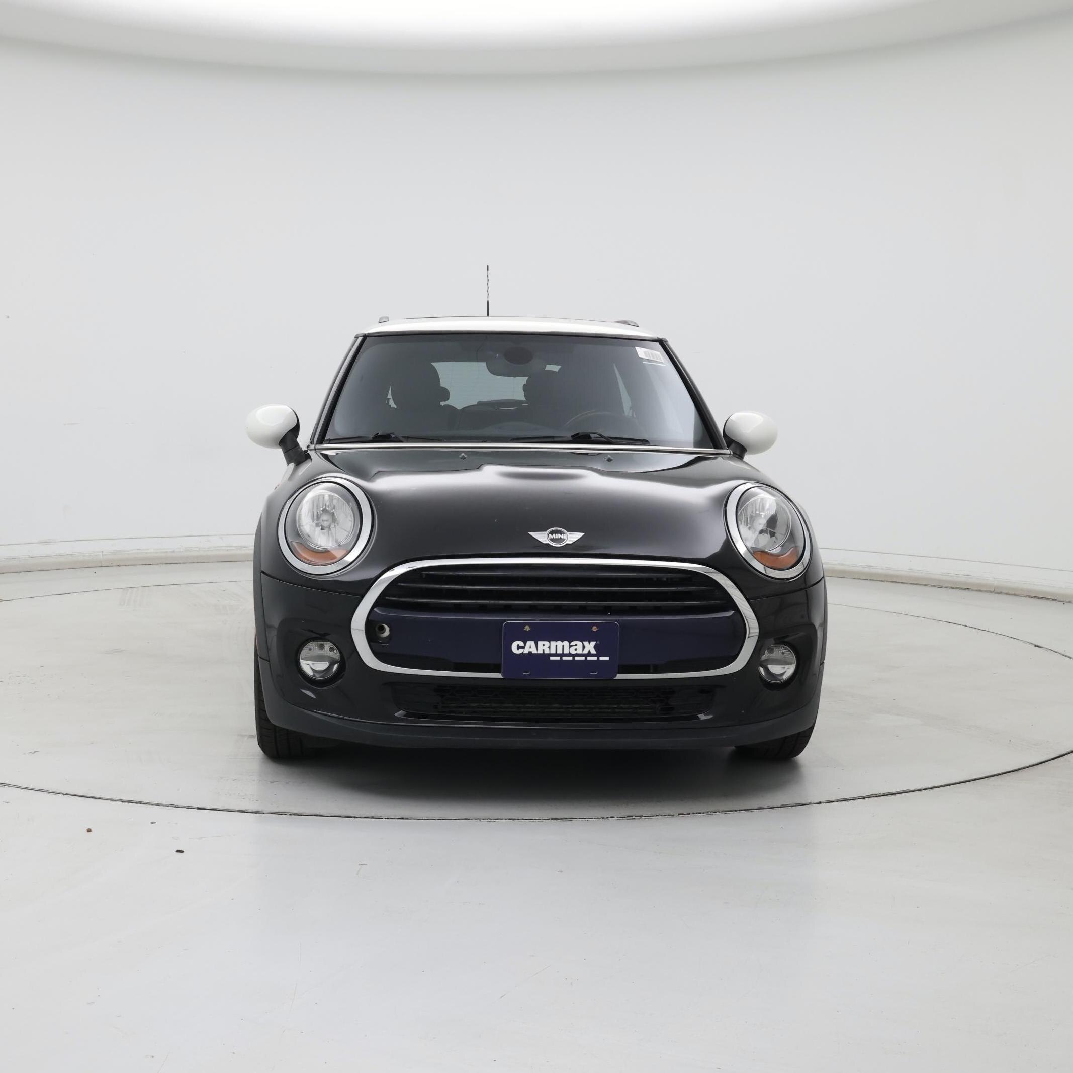 Thumbnail: 2016 MINI Cooper Hardtop - 5