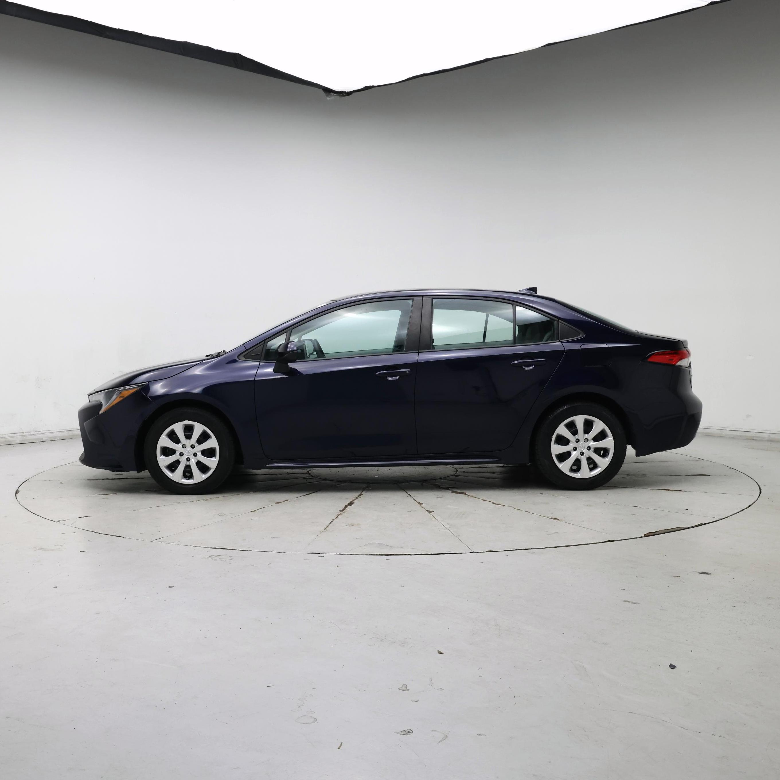 Thumbnail: 2021 Toyota Corolla - 3