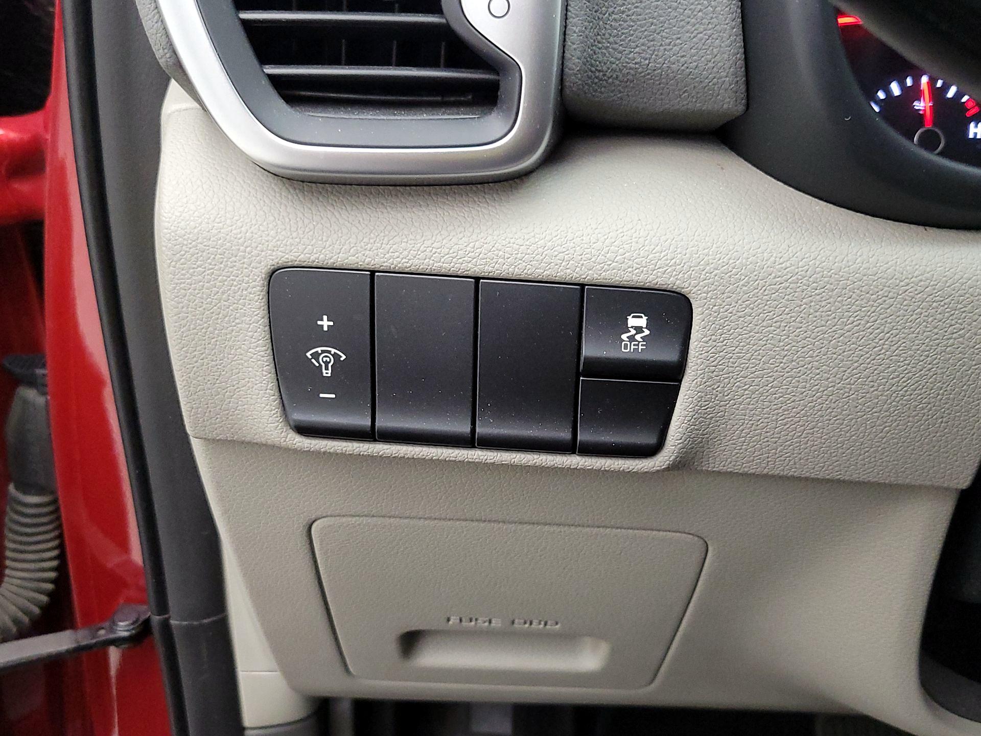 Thumbnail: 2019 Kia Sportage - 13