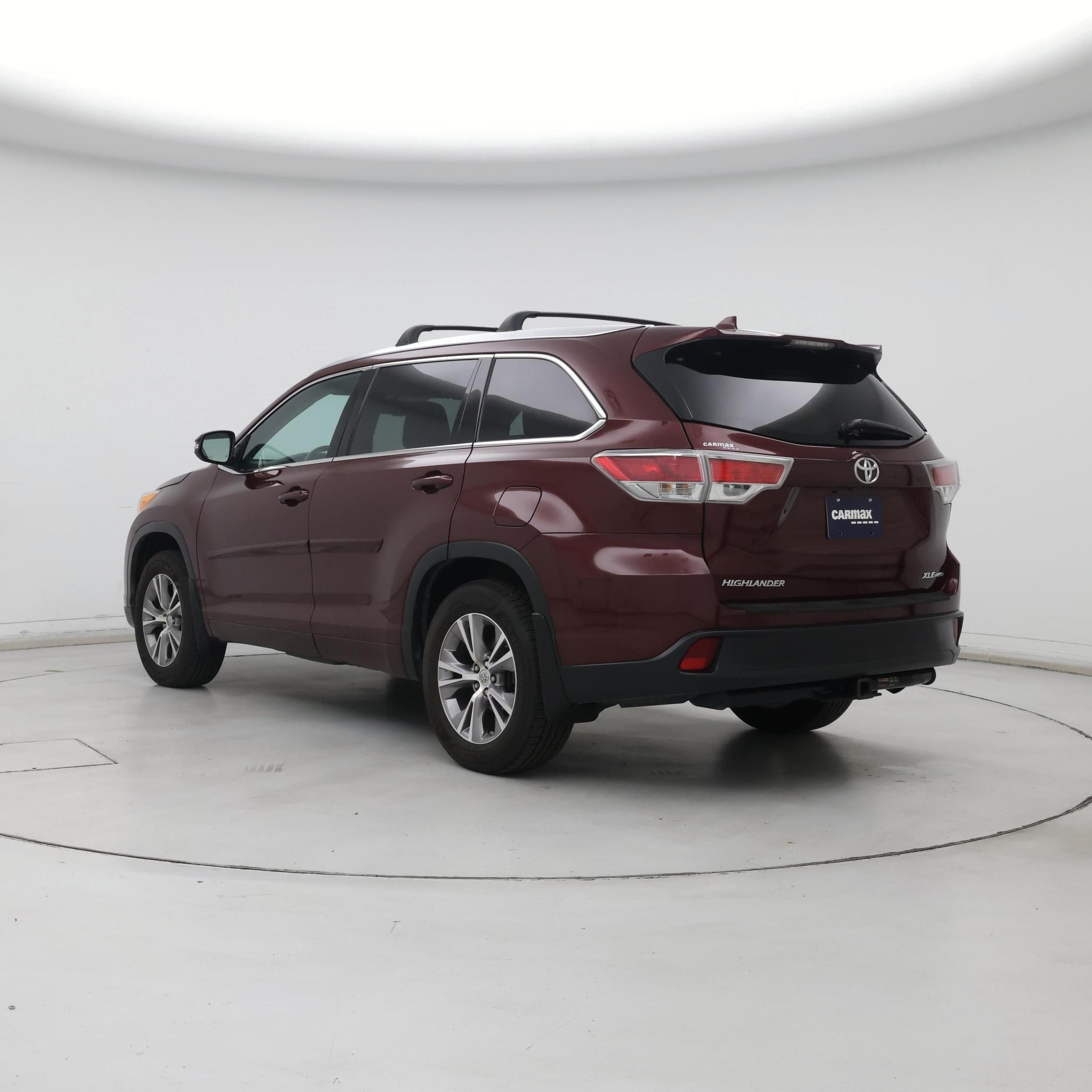 Thumbnail: 2014 Toyota Highlander - 2