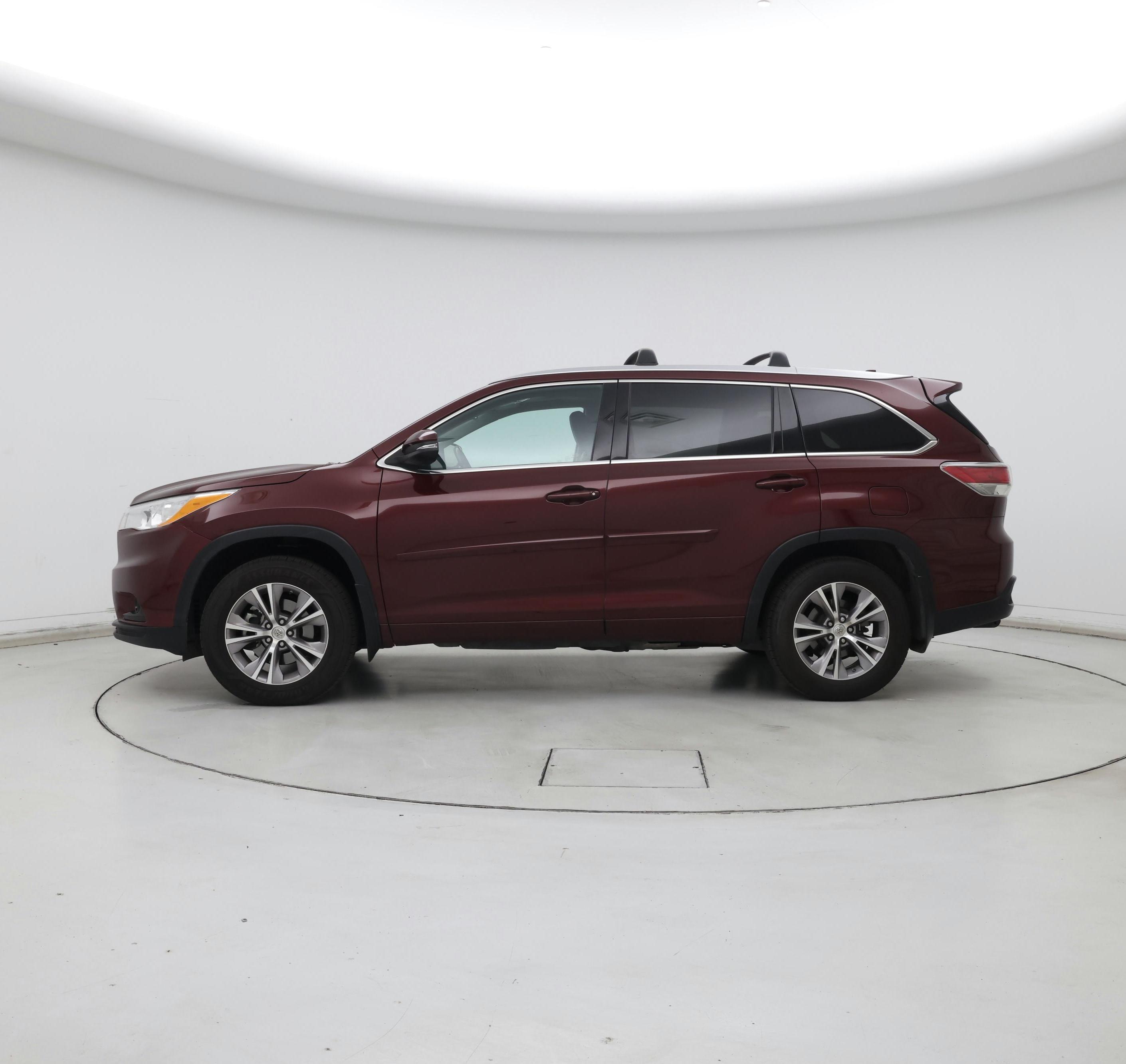 Thumbnail: 2014 Toyota Highlander - 3