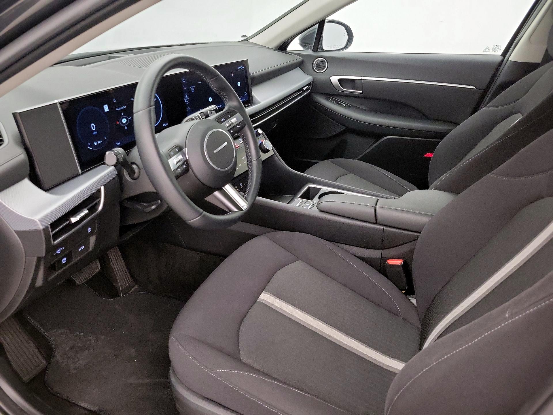 Thumbnail: 2024 Hyundai Sonata - 11
