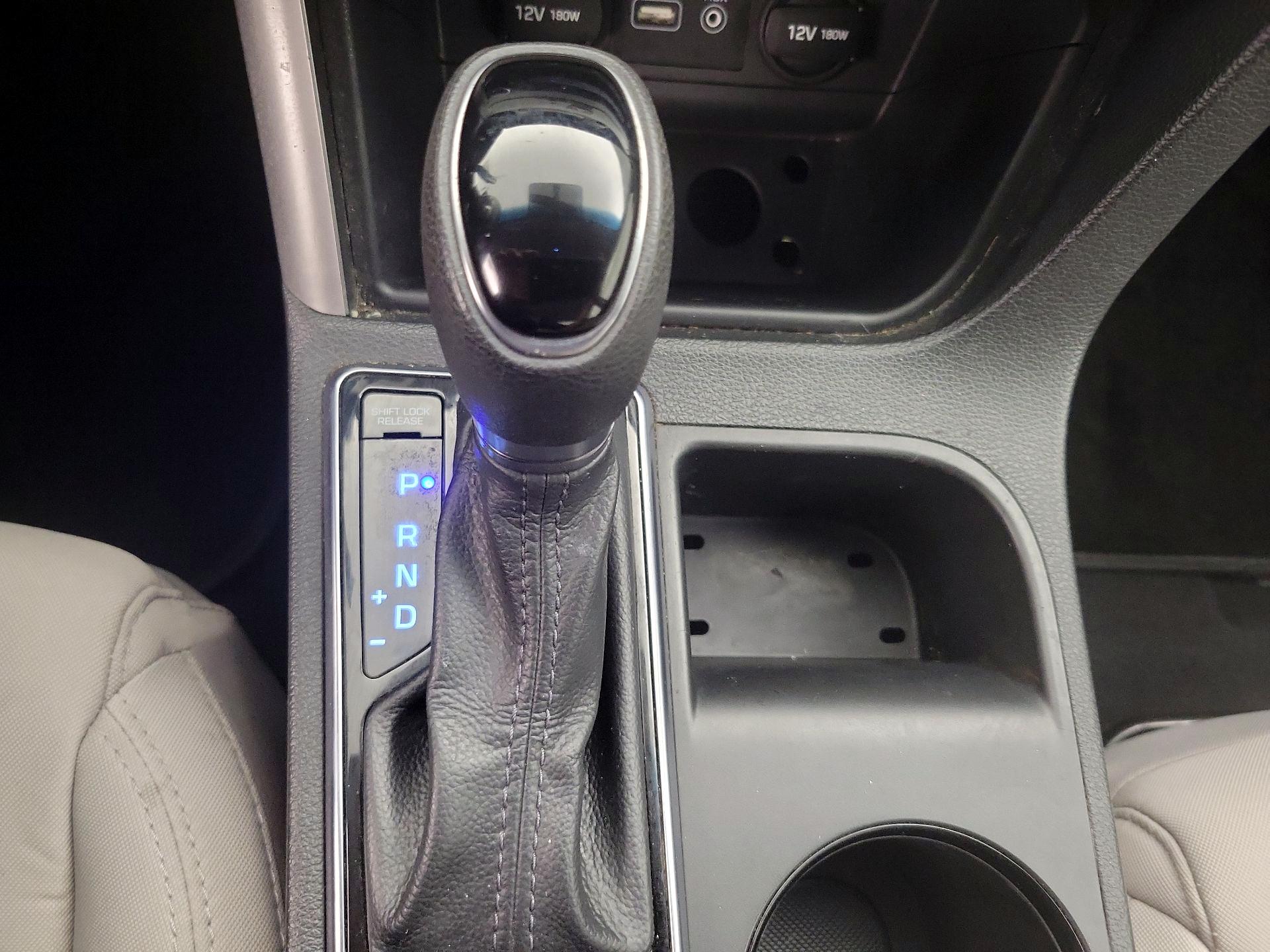 Thumbnail: 2015 Hyundai Sonata - 17