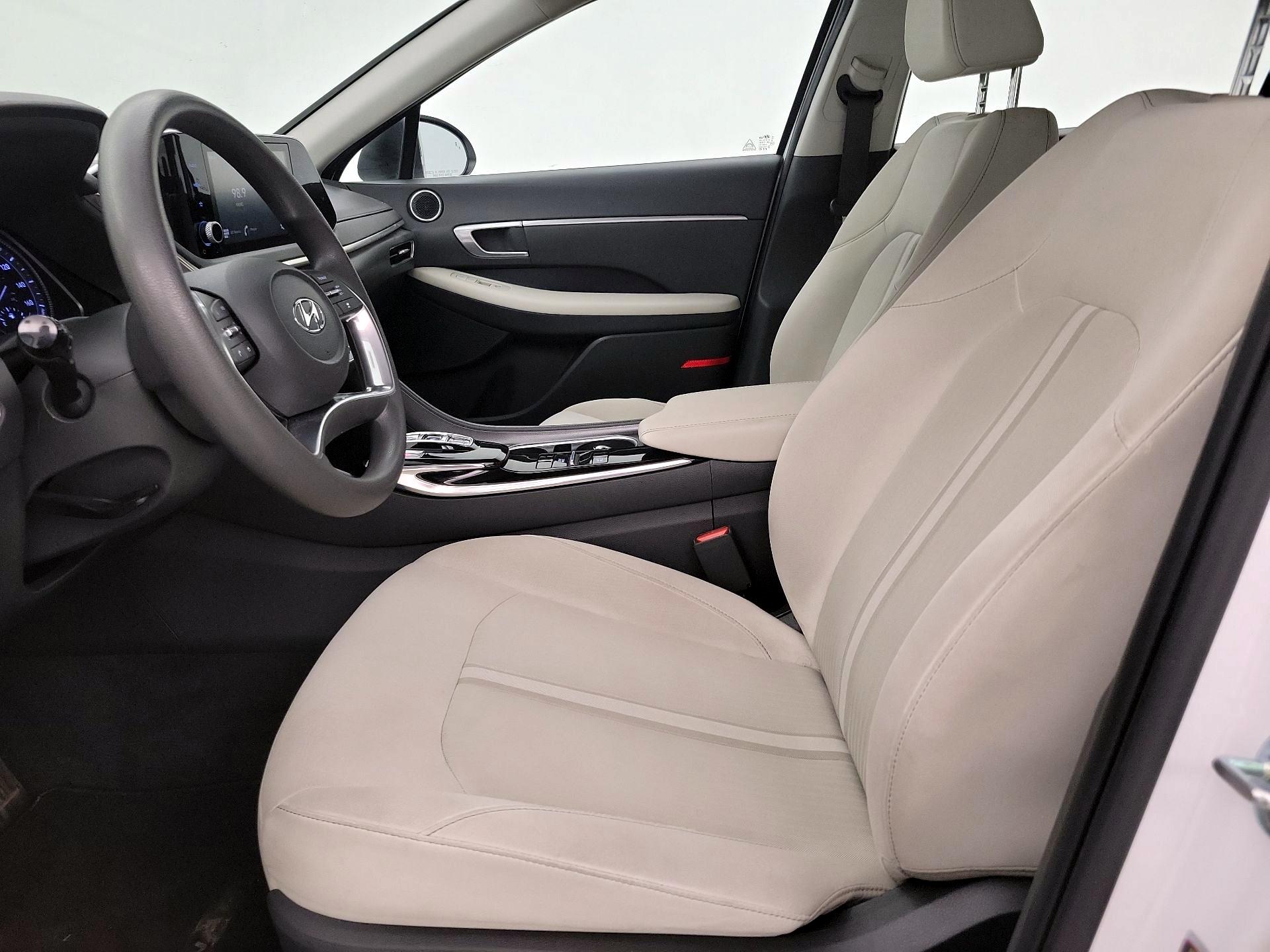 Thumbnail: 2021 Hyundai Sonata - 11
