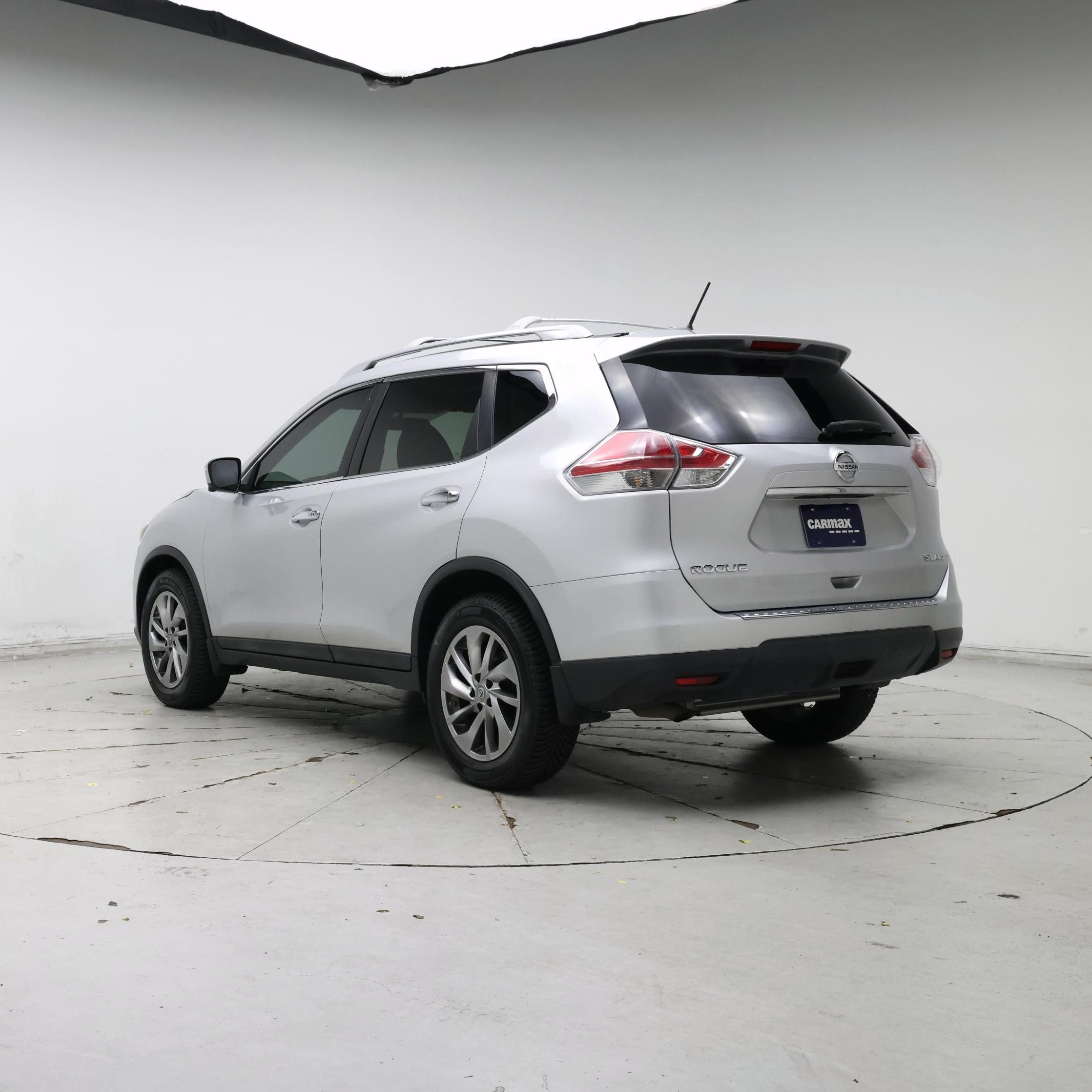 Thumbnail: 2015 Nissan Rogue - 2