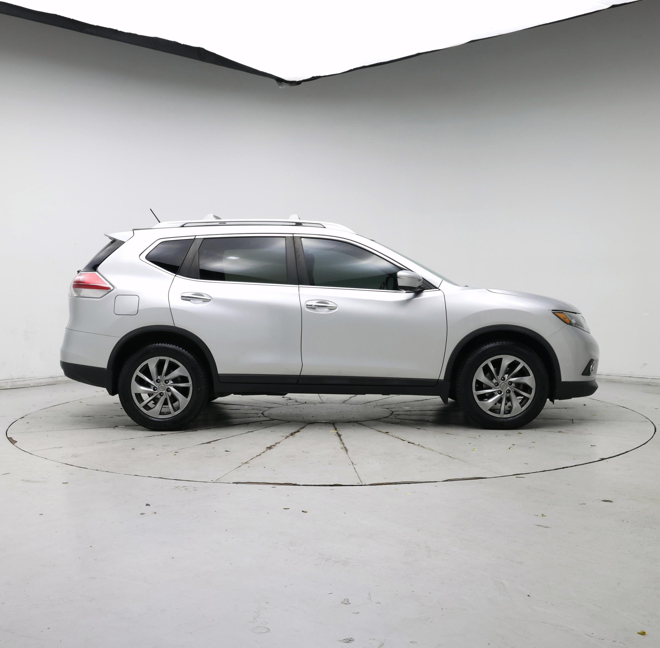 Thumbnail: 2015 Nissan Rogue - 7