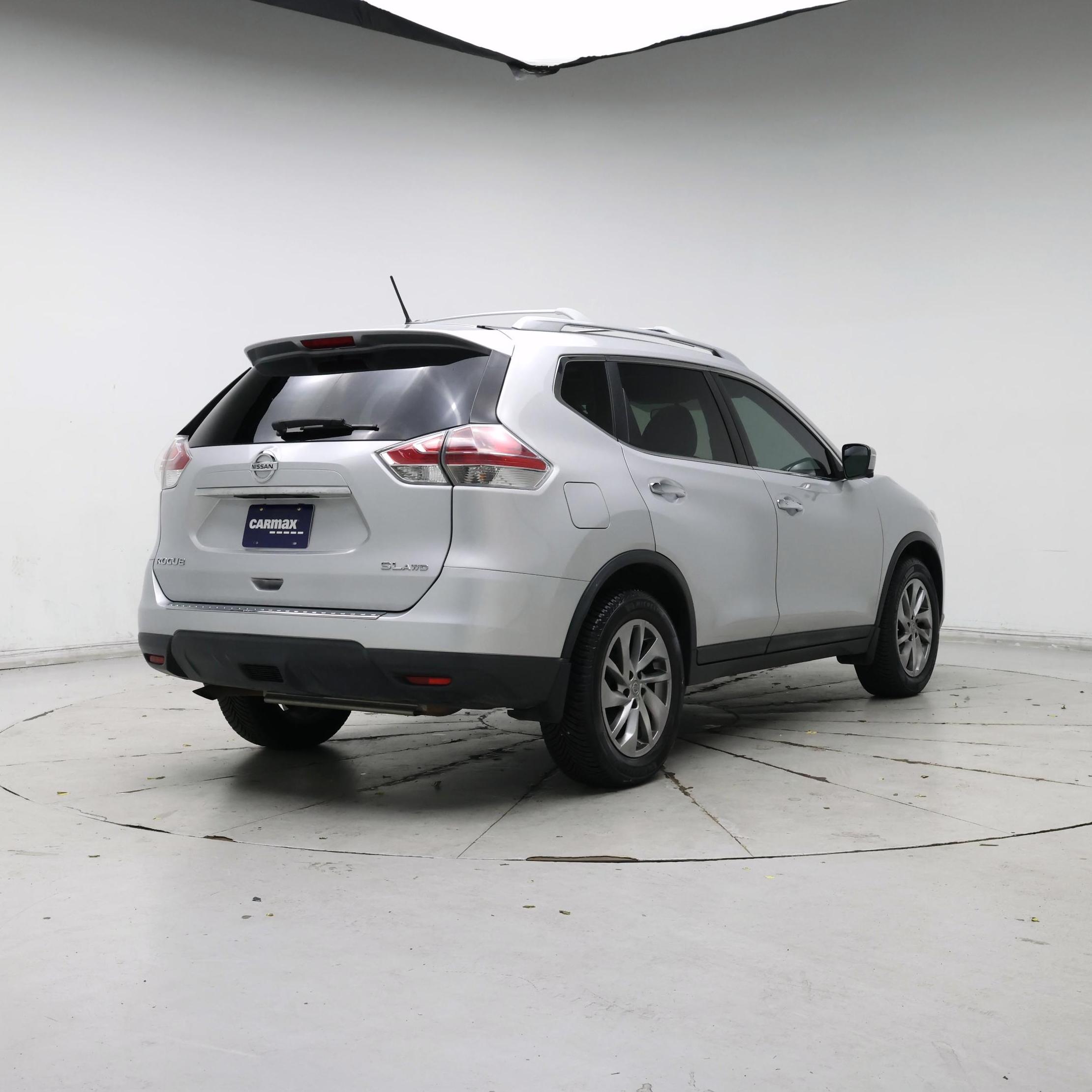 Thumbnail: 2015 Nissan Rogue - 8