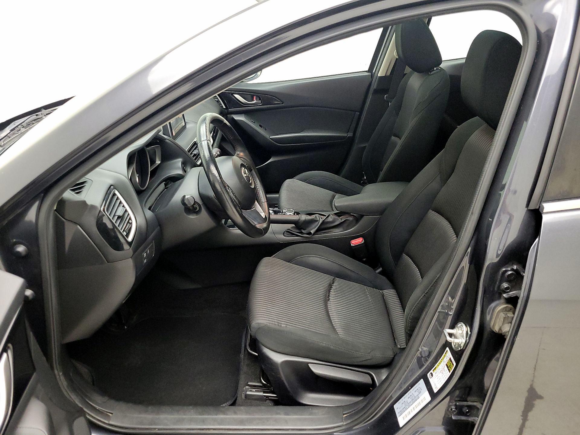 Thumbnail: 2016 Mazda Mazda3 - 11