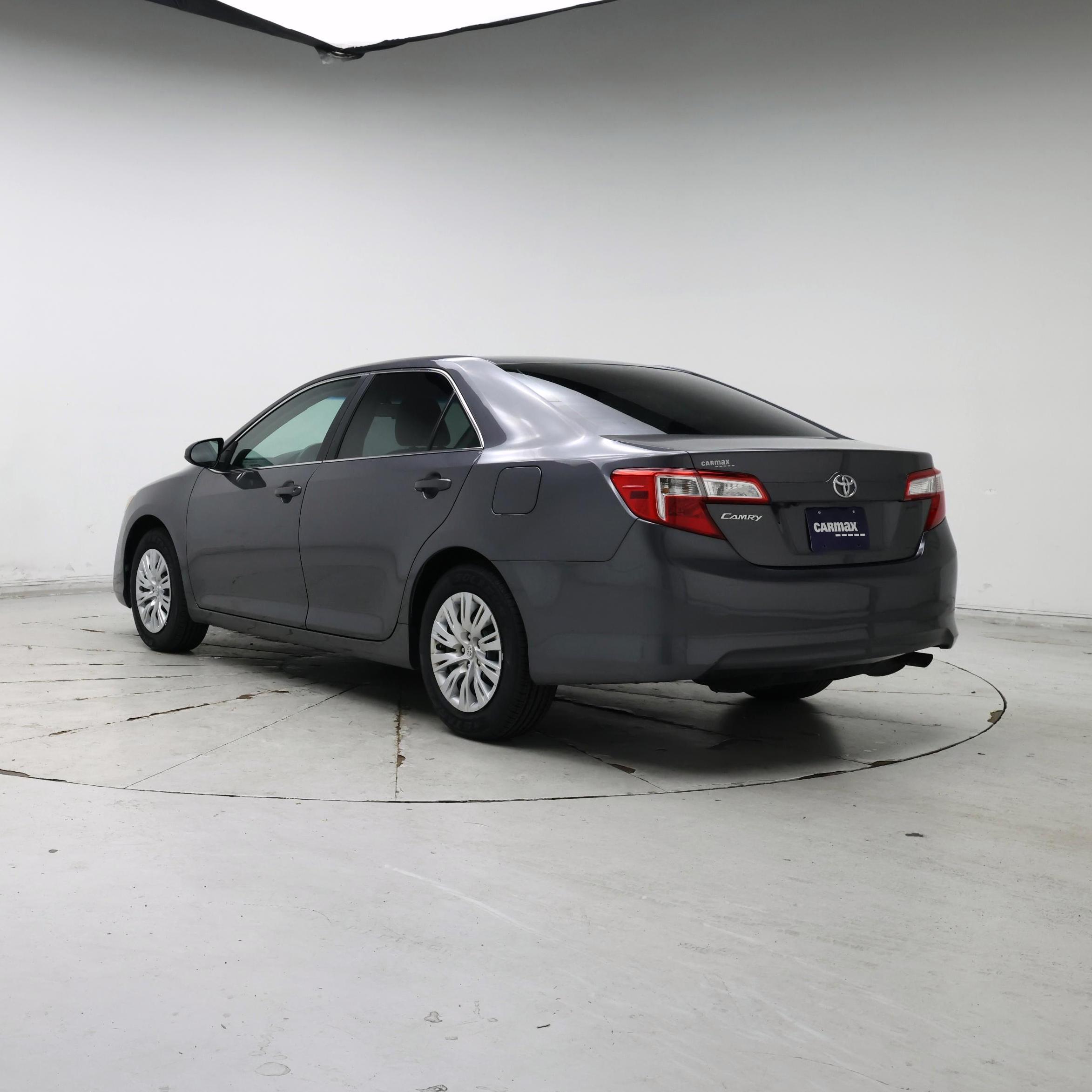 Thumbnail: 2014 Toyota Camry - 2