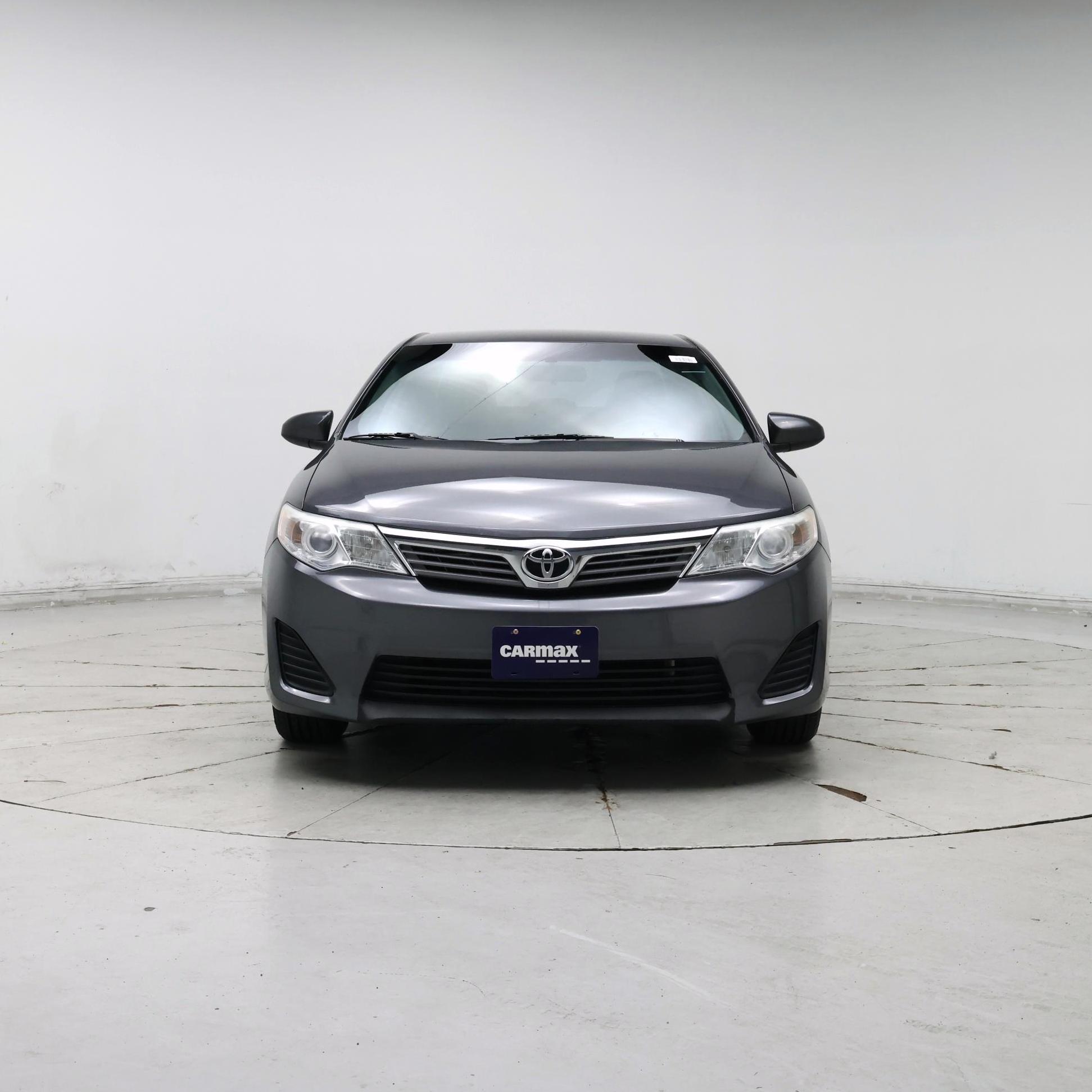 Thumbnail: 2014 Toyota Camry - 5