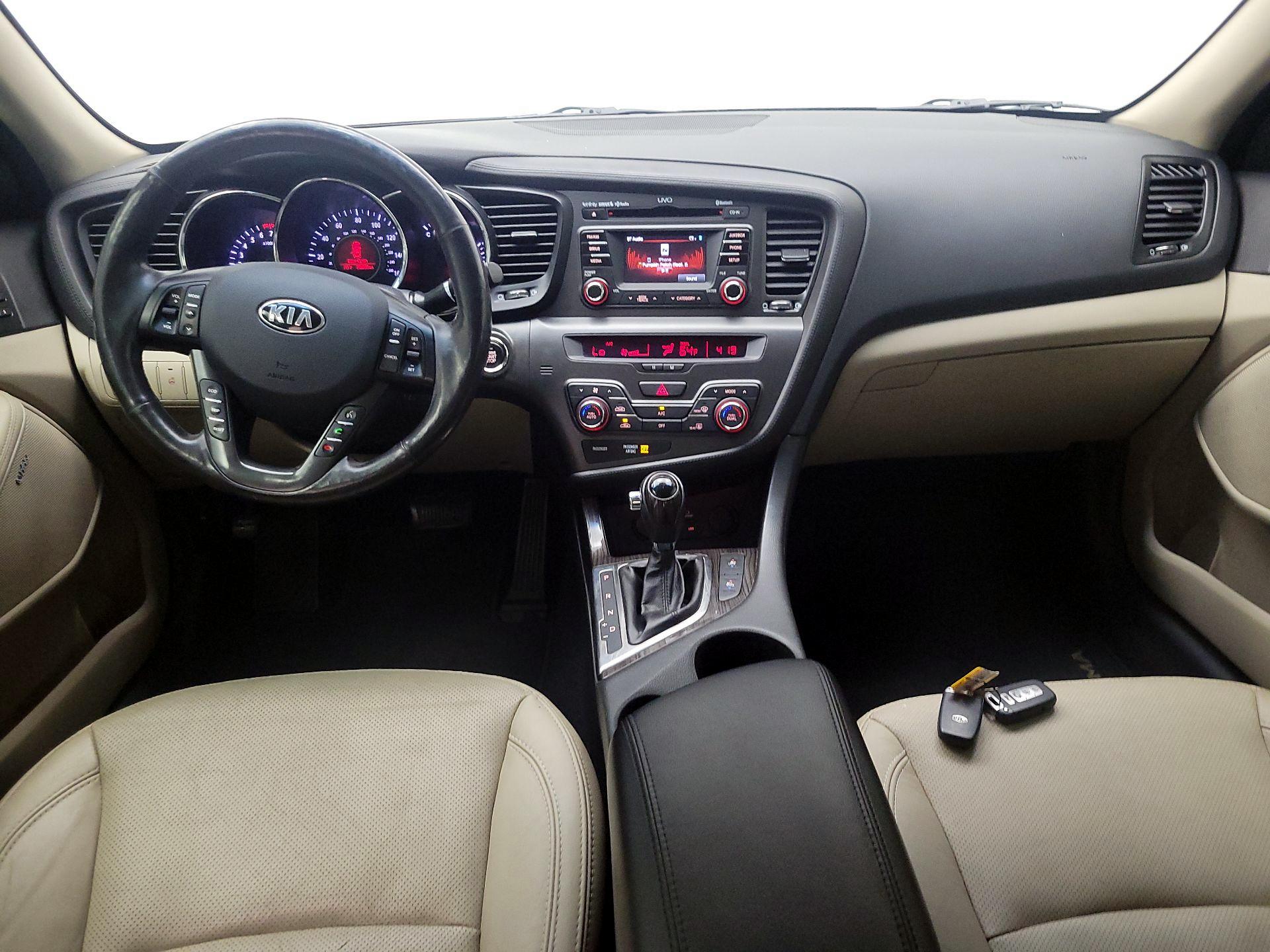 Thumbnail: 2013 Kia Optima - 9