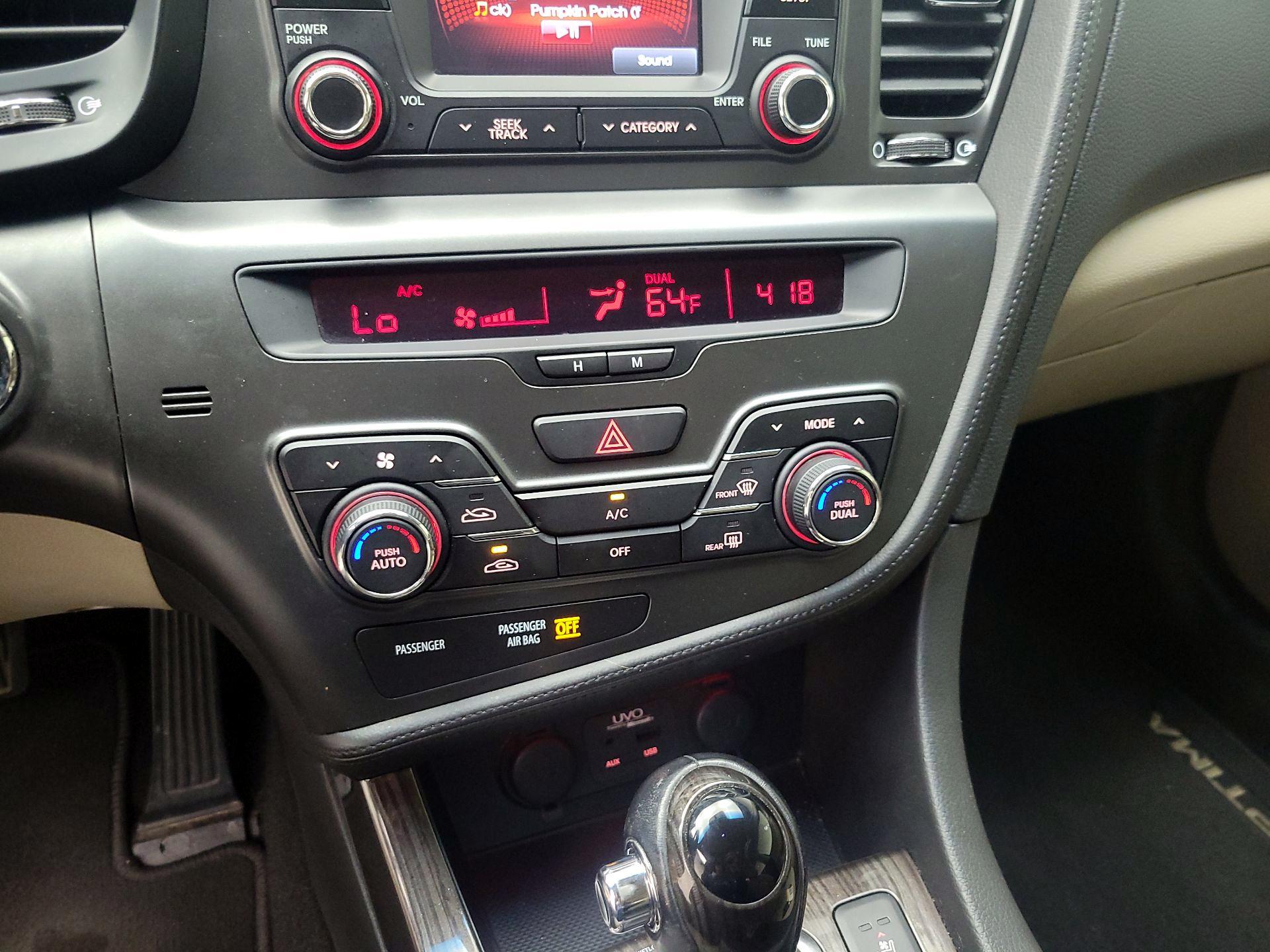 Thumbnail: 2013 Kia Optima - 16