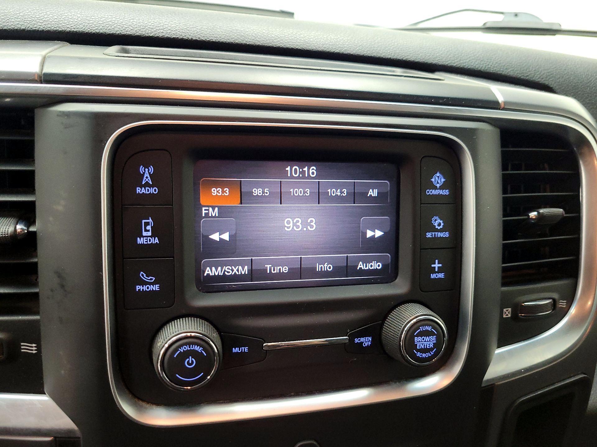Thumbnail: 2021 RAM 1500 Classic - 15