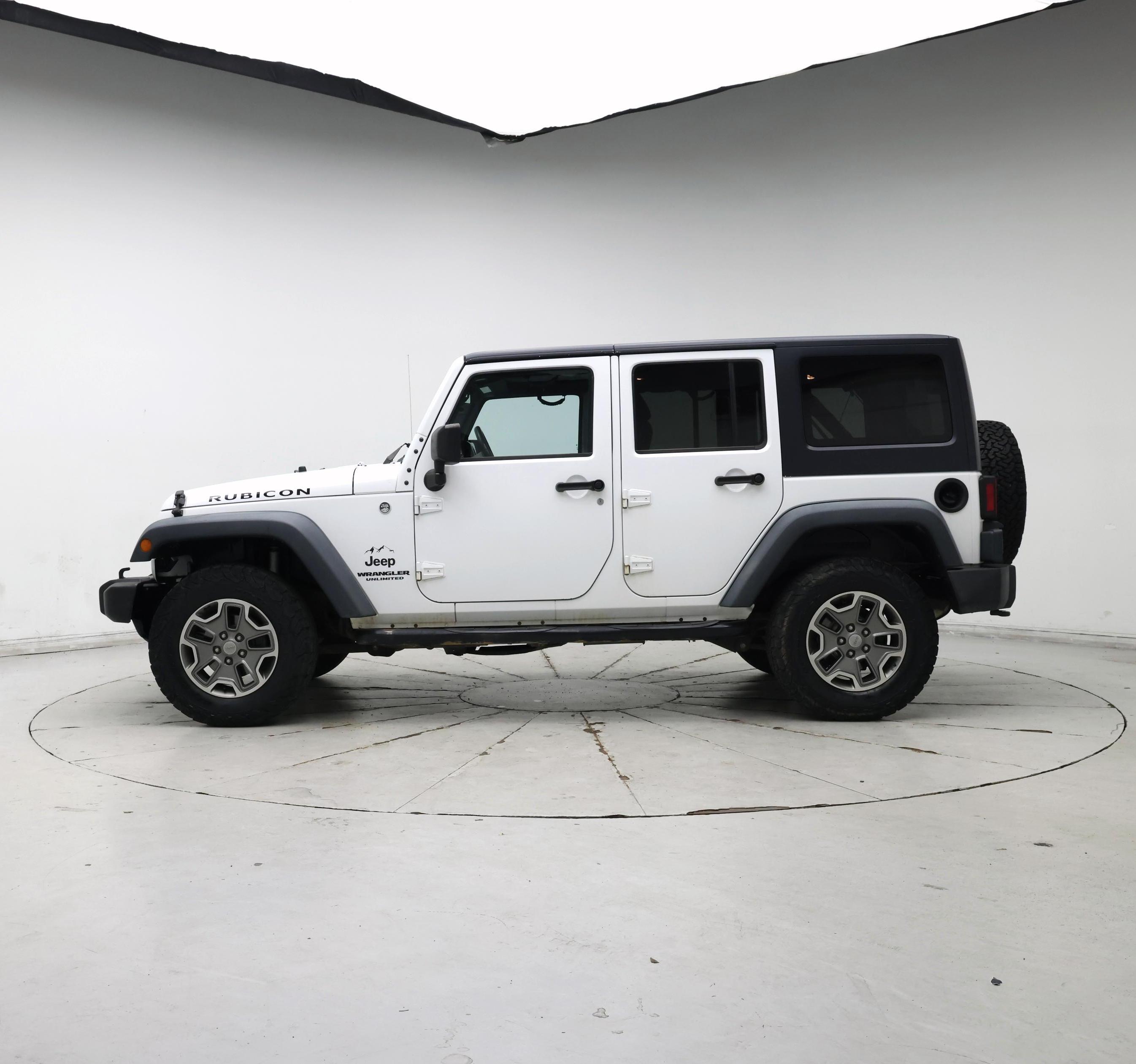 Thumbnail: 2014 Jeep Wrangler - 3