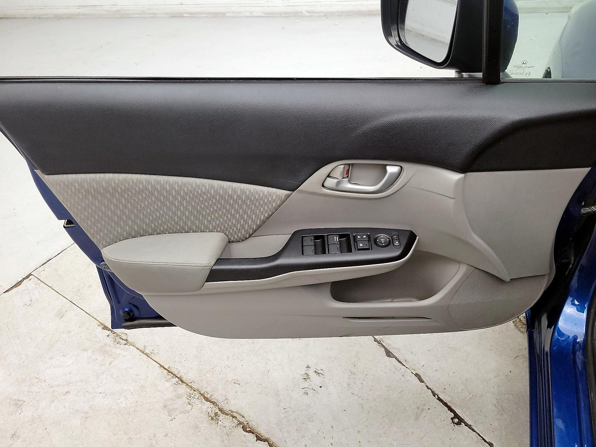 Thumbnail: 2014 Honda Civic - 12