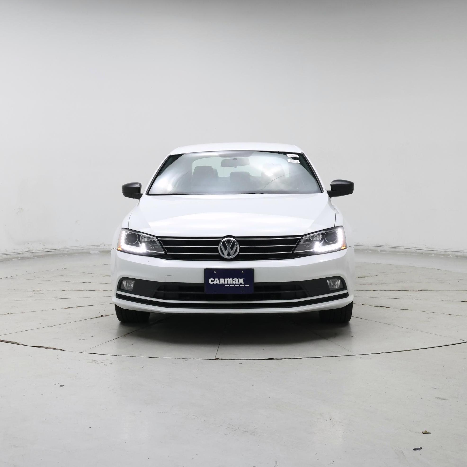 Thumbnail: 2015 Volkswagen Jetta - 5