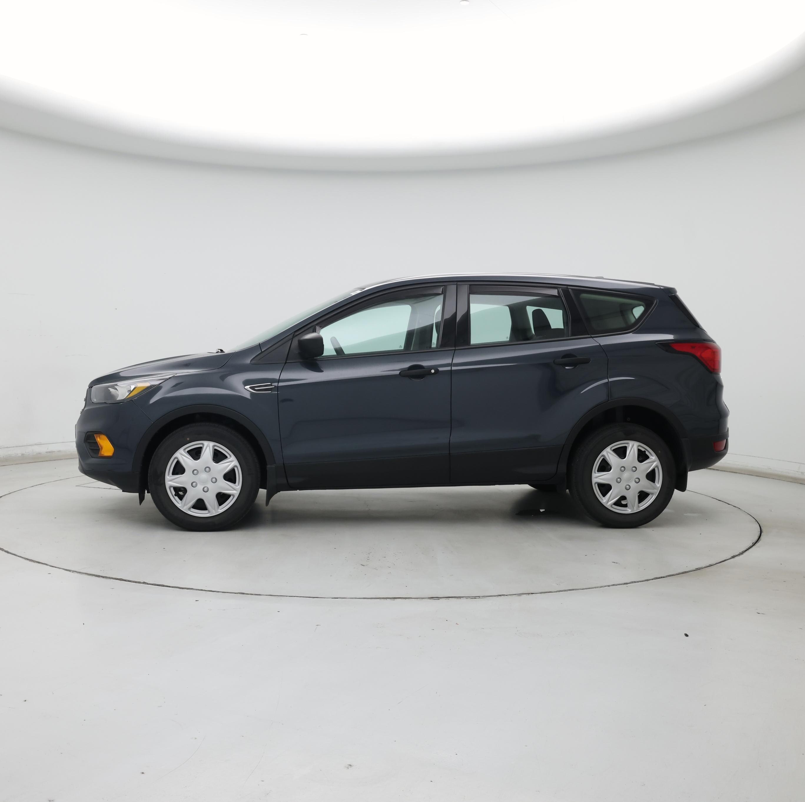 Thumbnail: 2019 Ford Escape - 3