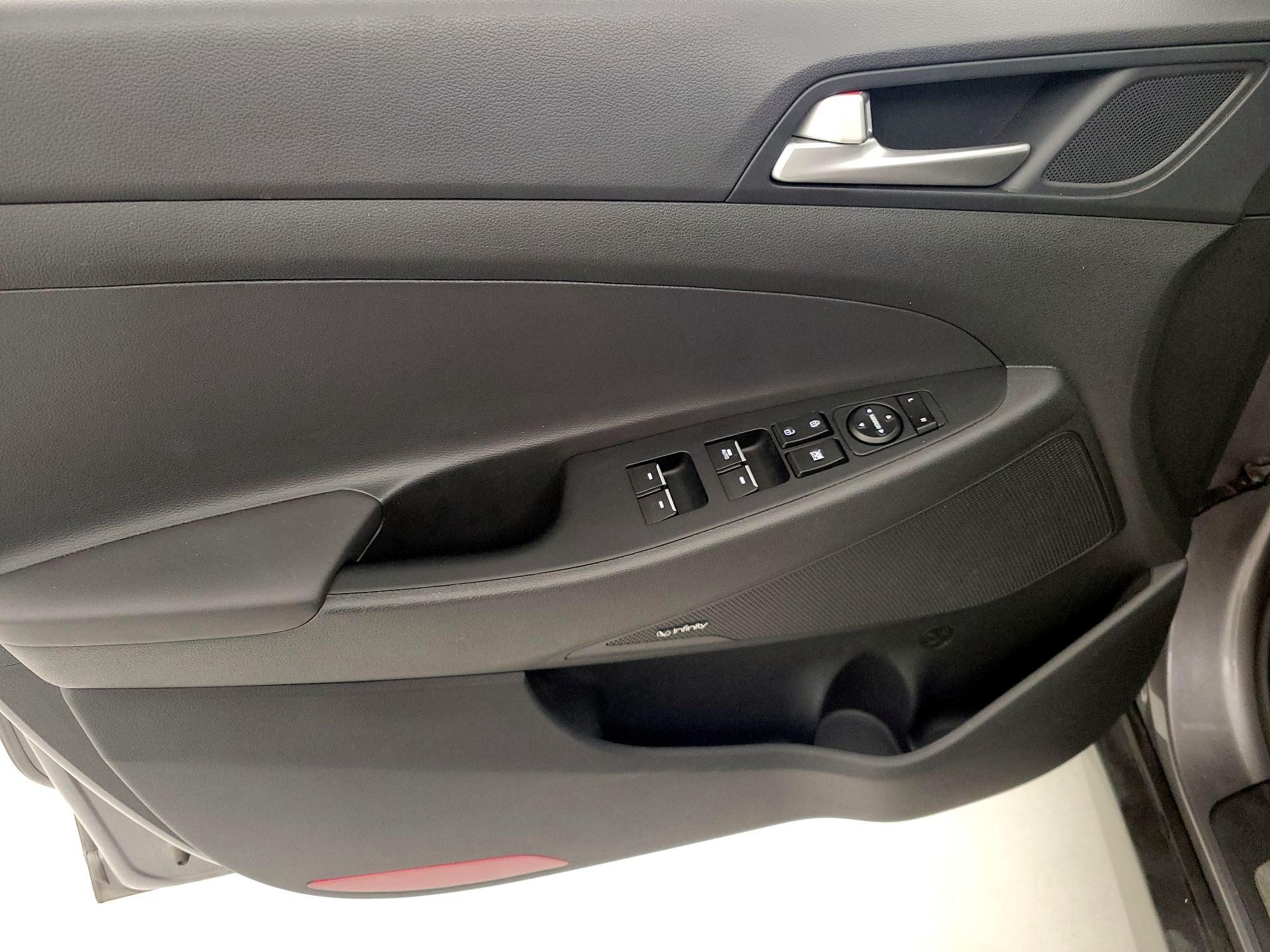Thumbnail: 2021 Hyundai Tucson - 12