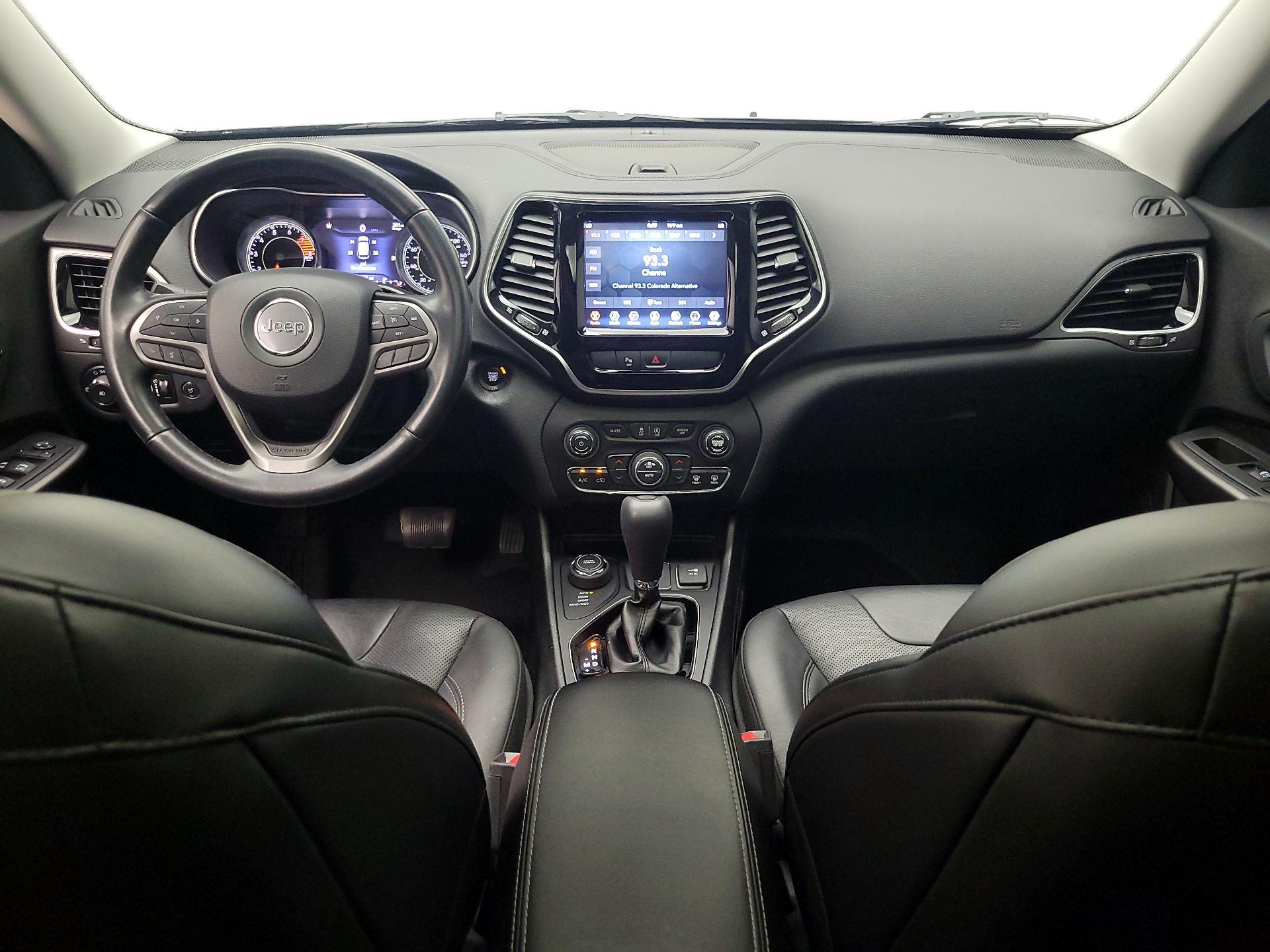 Thumbnail: 2019 Jeep Cherokee - 9