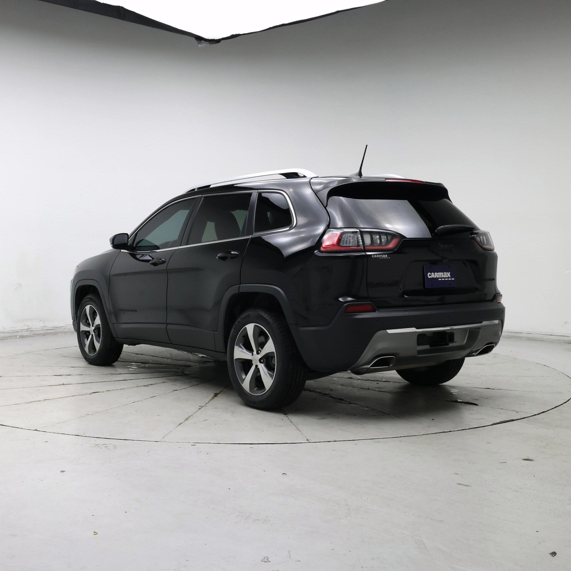 Thumbnail: 2019 Jeep Cherokee - 2