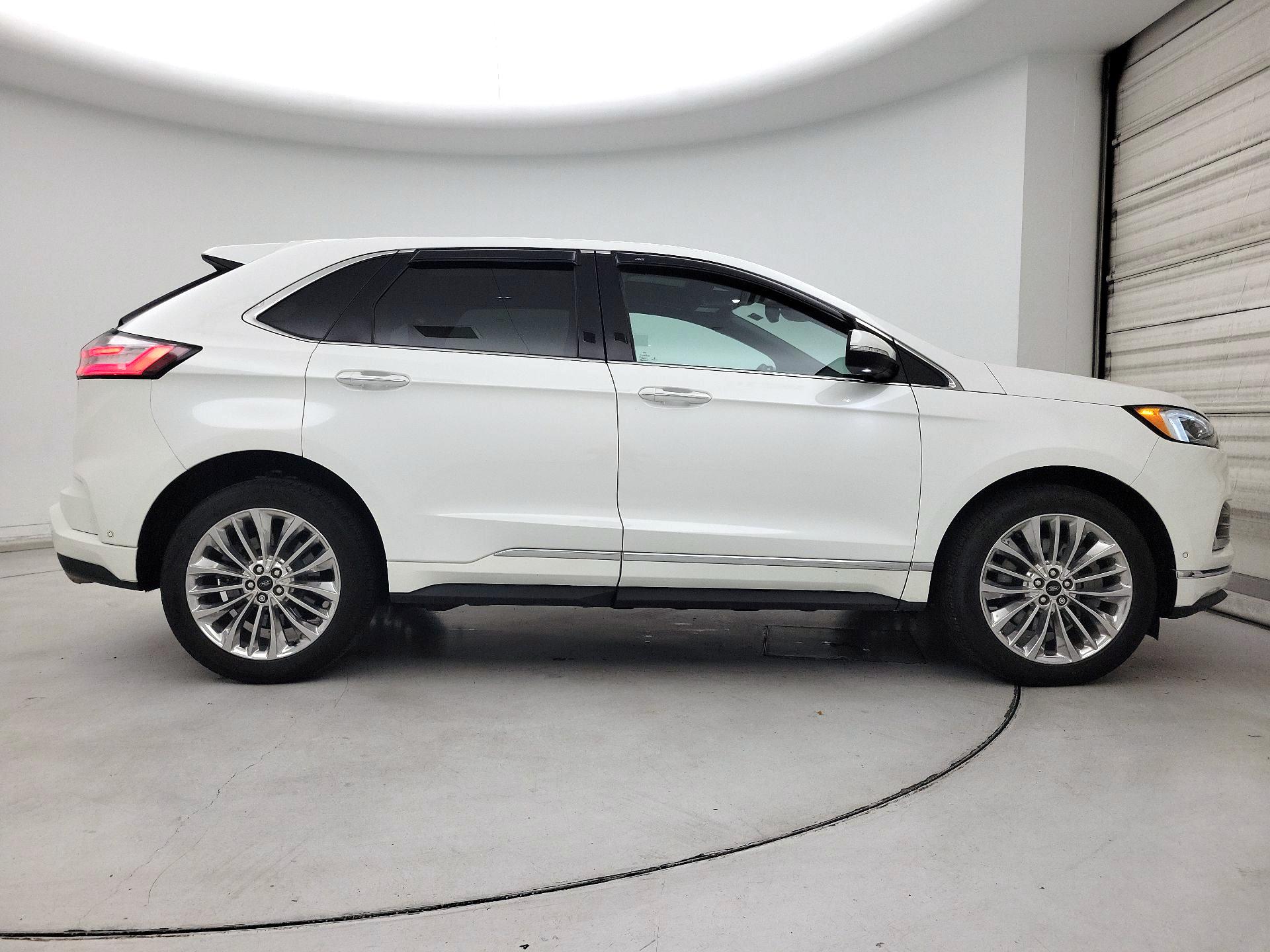 Thumbnail: 2022 Ford Edge - 4