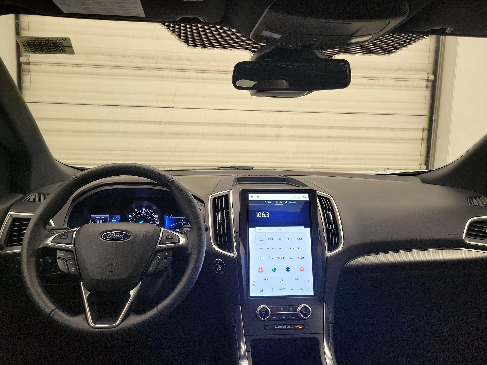Thumbnail: 2022 Ford Edge - 8