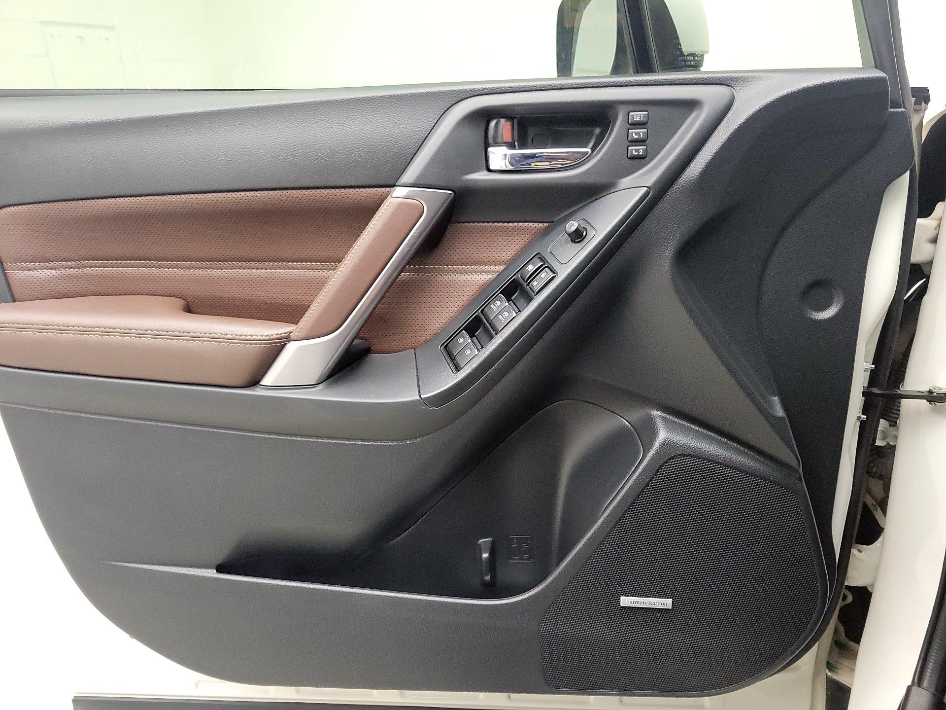 Thumbnail: 2017 Subaru Forester - 12