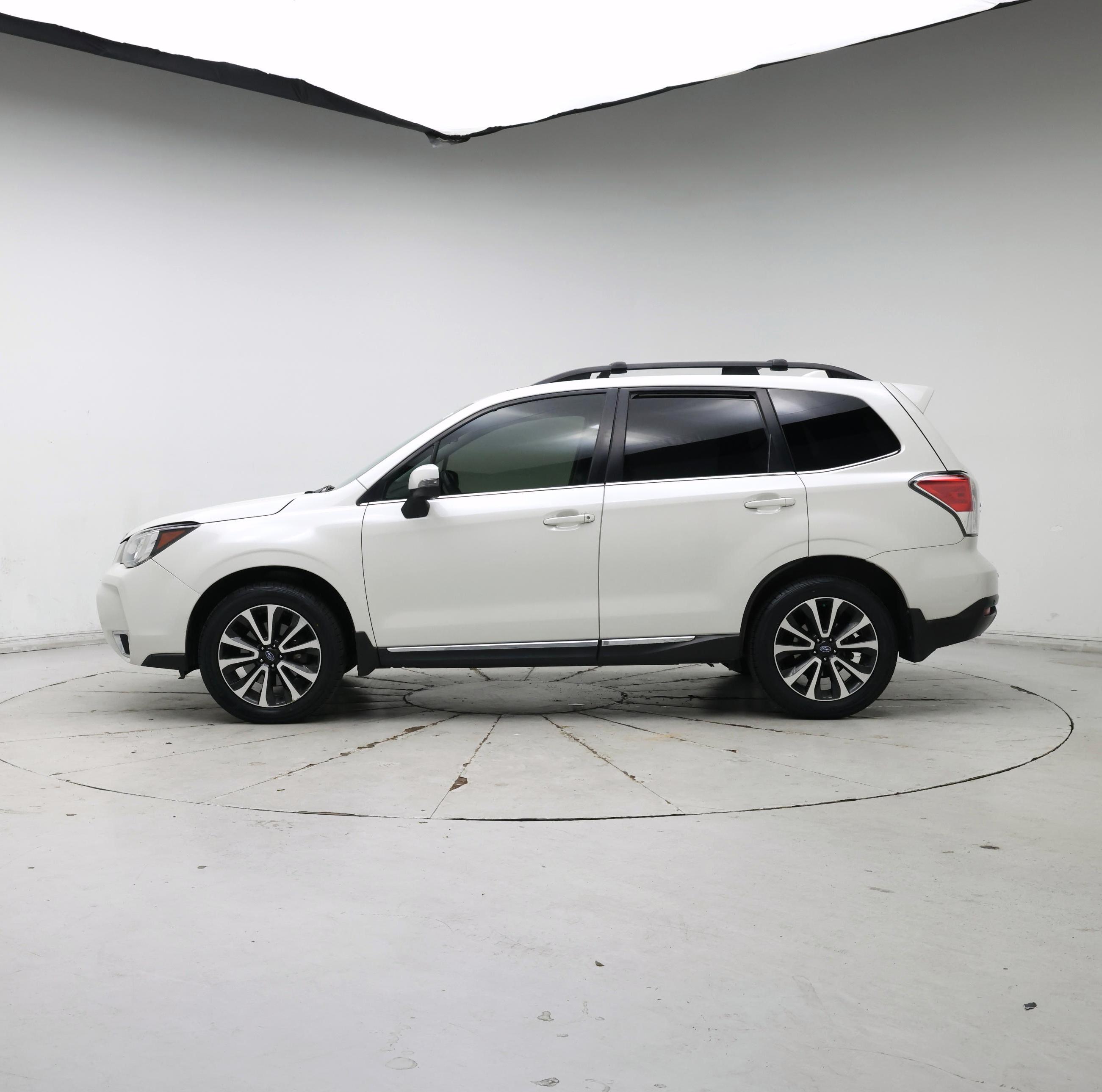 Thumbnail: 2017 Subaru Forester - 3