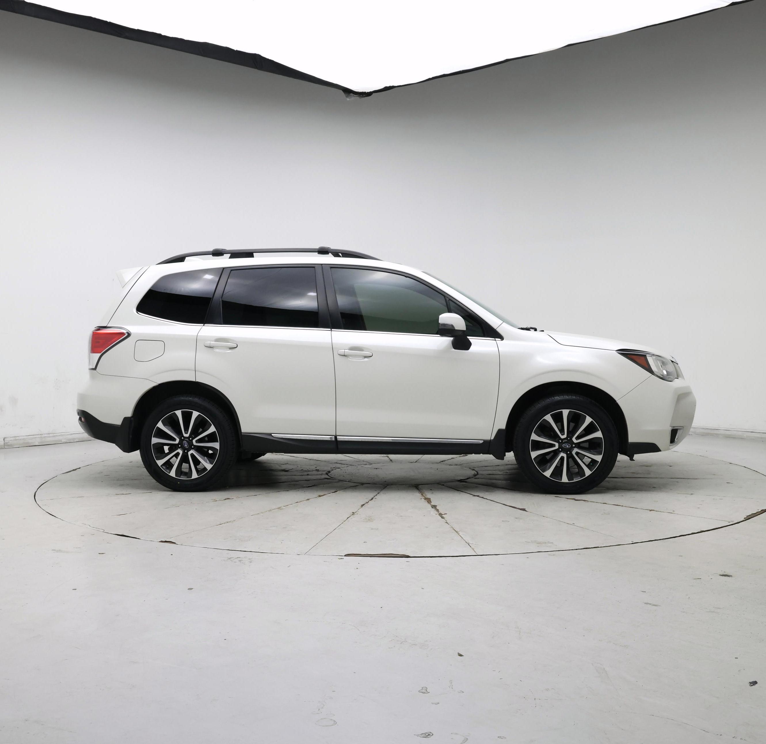 Thumbnail: 2017 Subaru Forester - 7