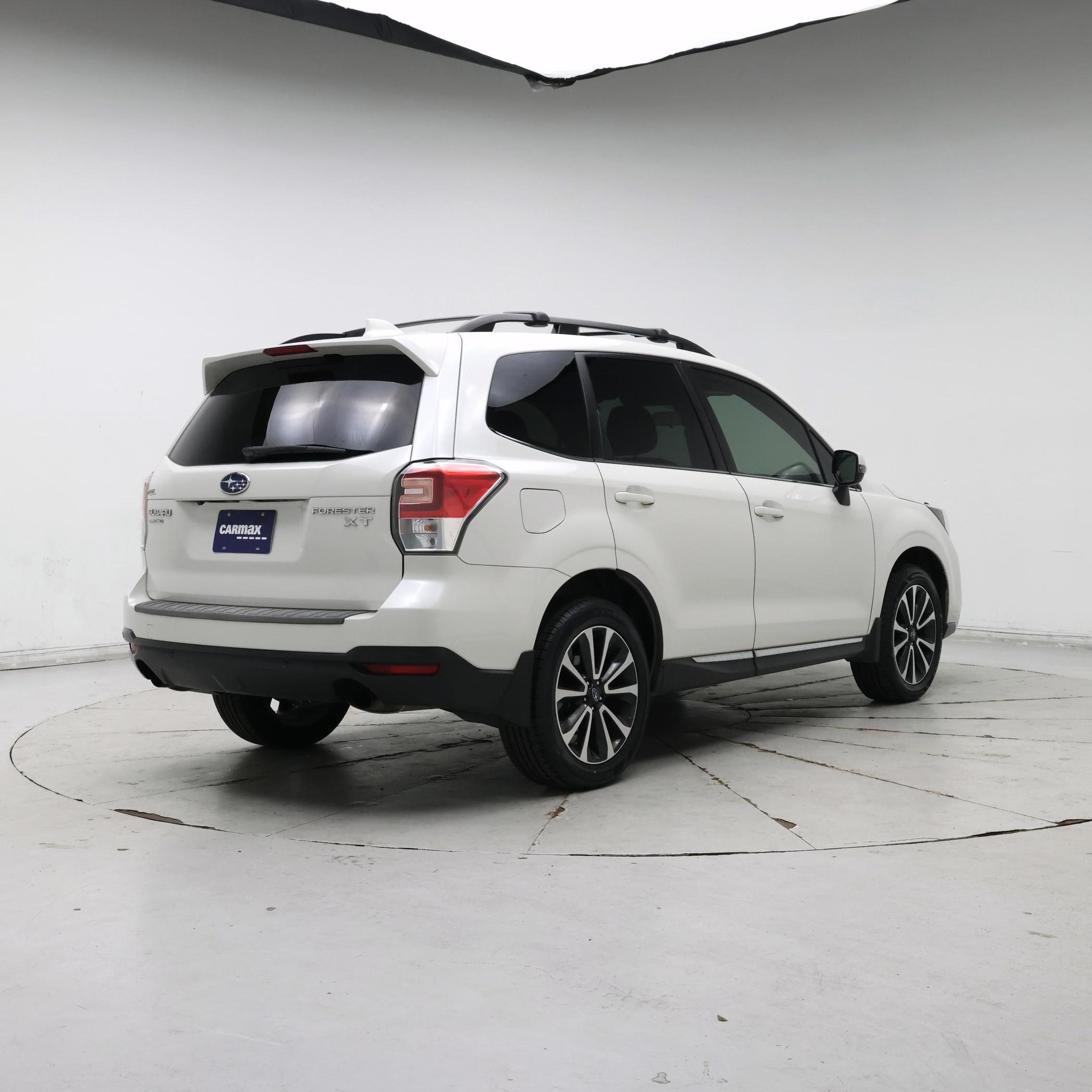 Thumbnail: 2017 Subaru Forester - 8
