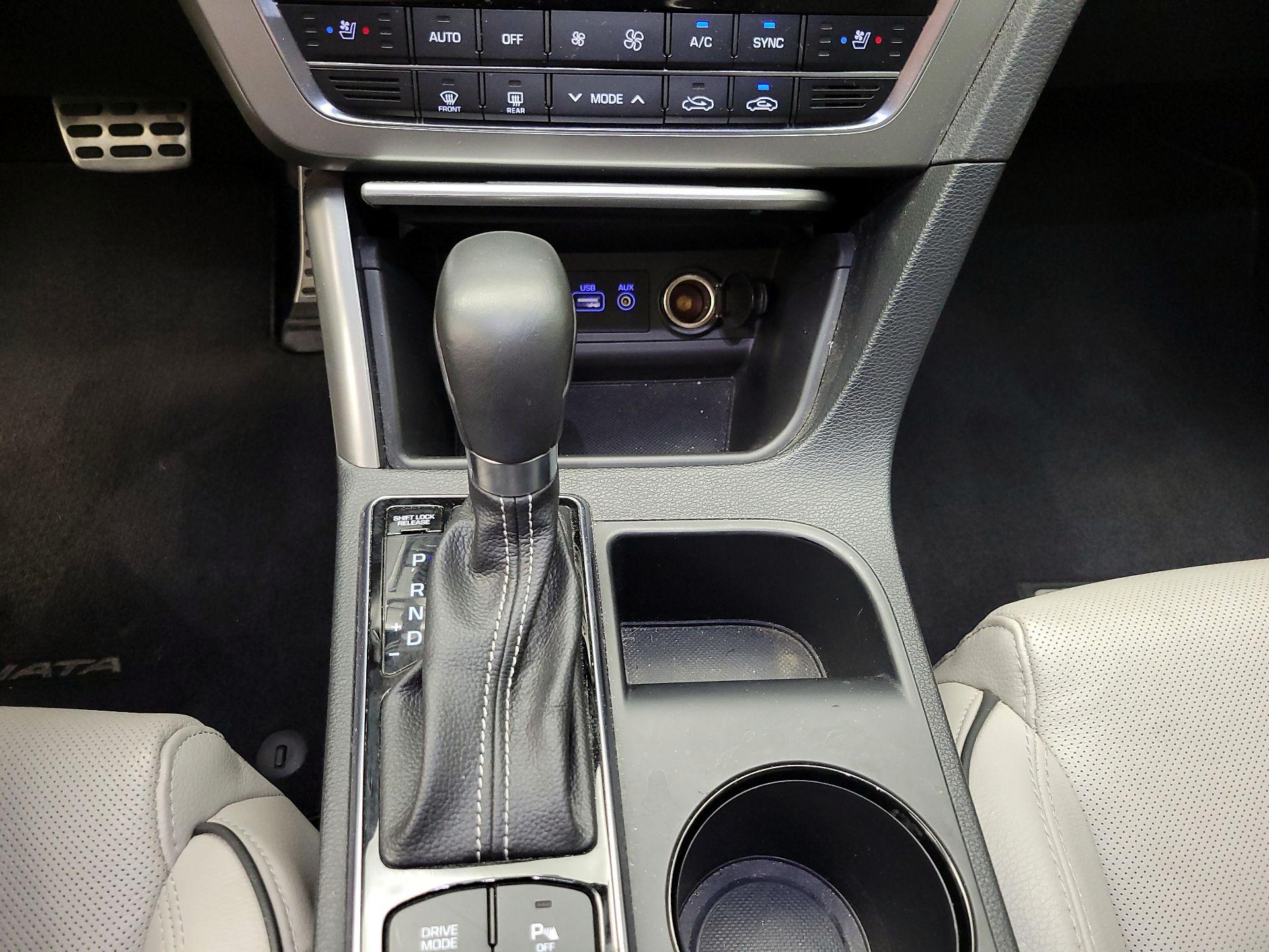 Thumbnail: 2017 Hyundai Sonata - 18