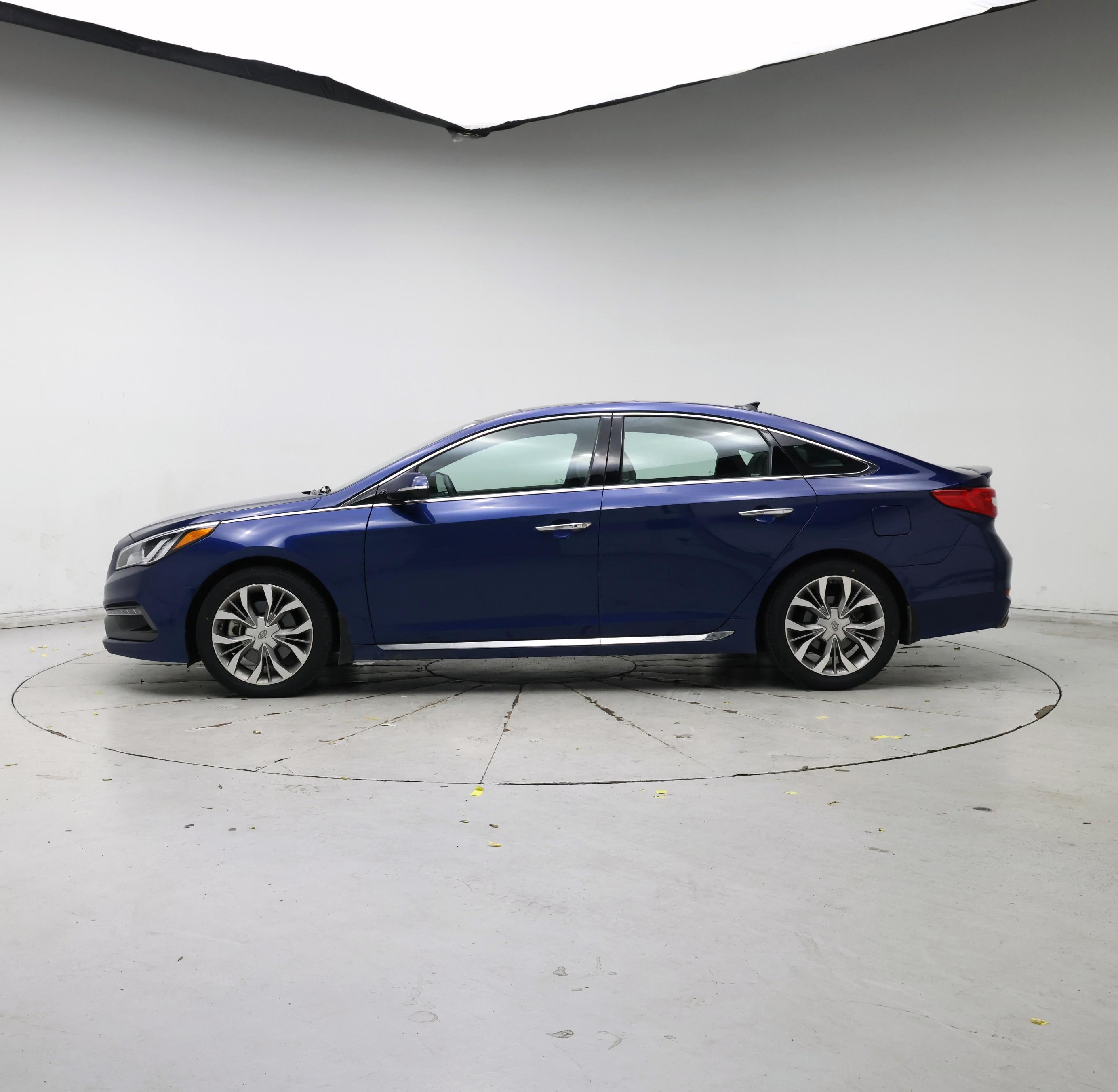 Thumbnail: 2017 Hyundai Sonata - 3