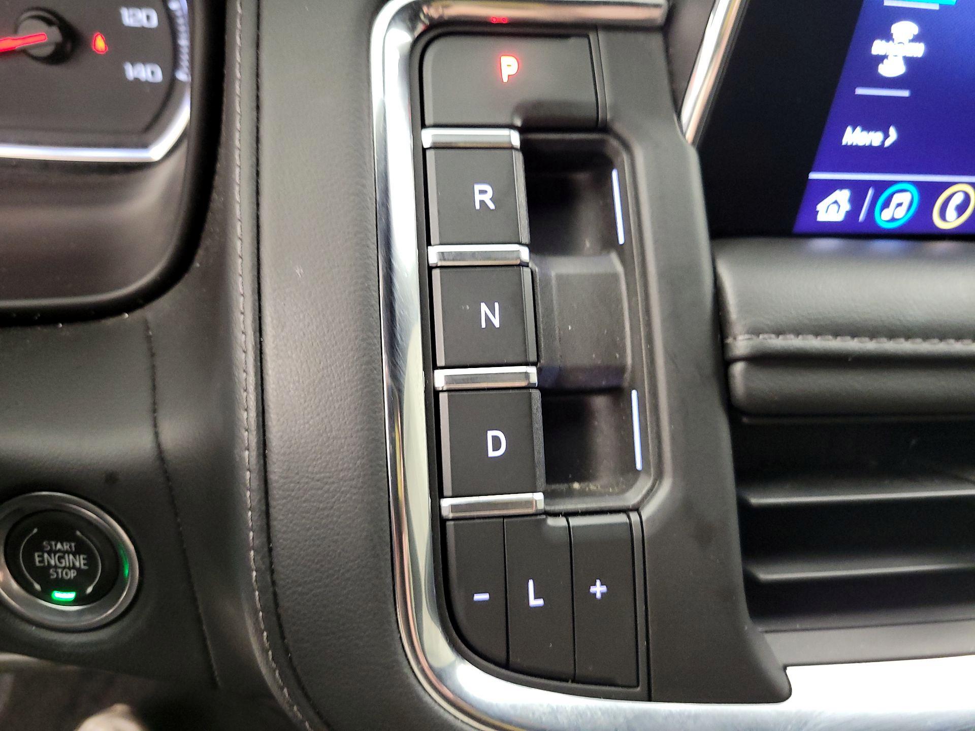 Thumbnail: 2021 Chevrolet Tahoe - 15