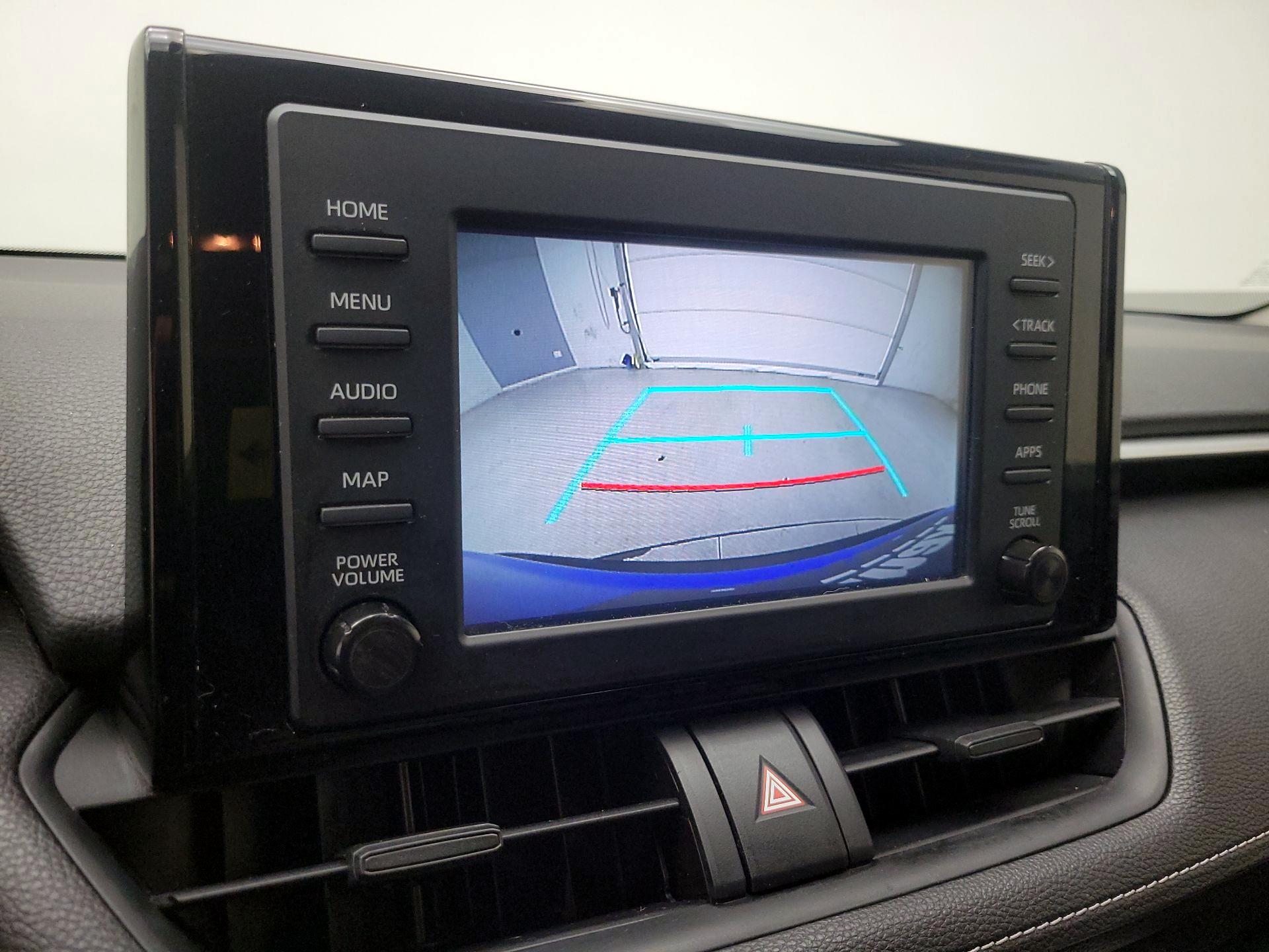 Thumbnail: 2019 Toyota RAV4 - 14