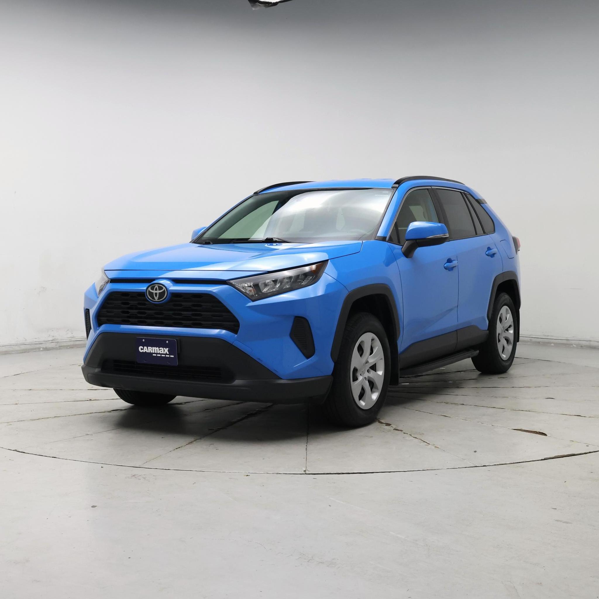Thumbnail: 2019 Toyota RAV4 - 4