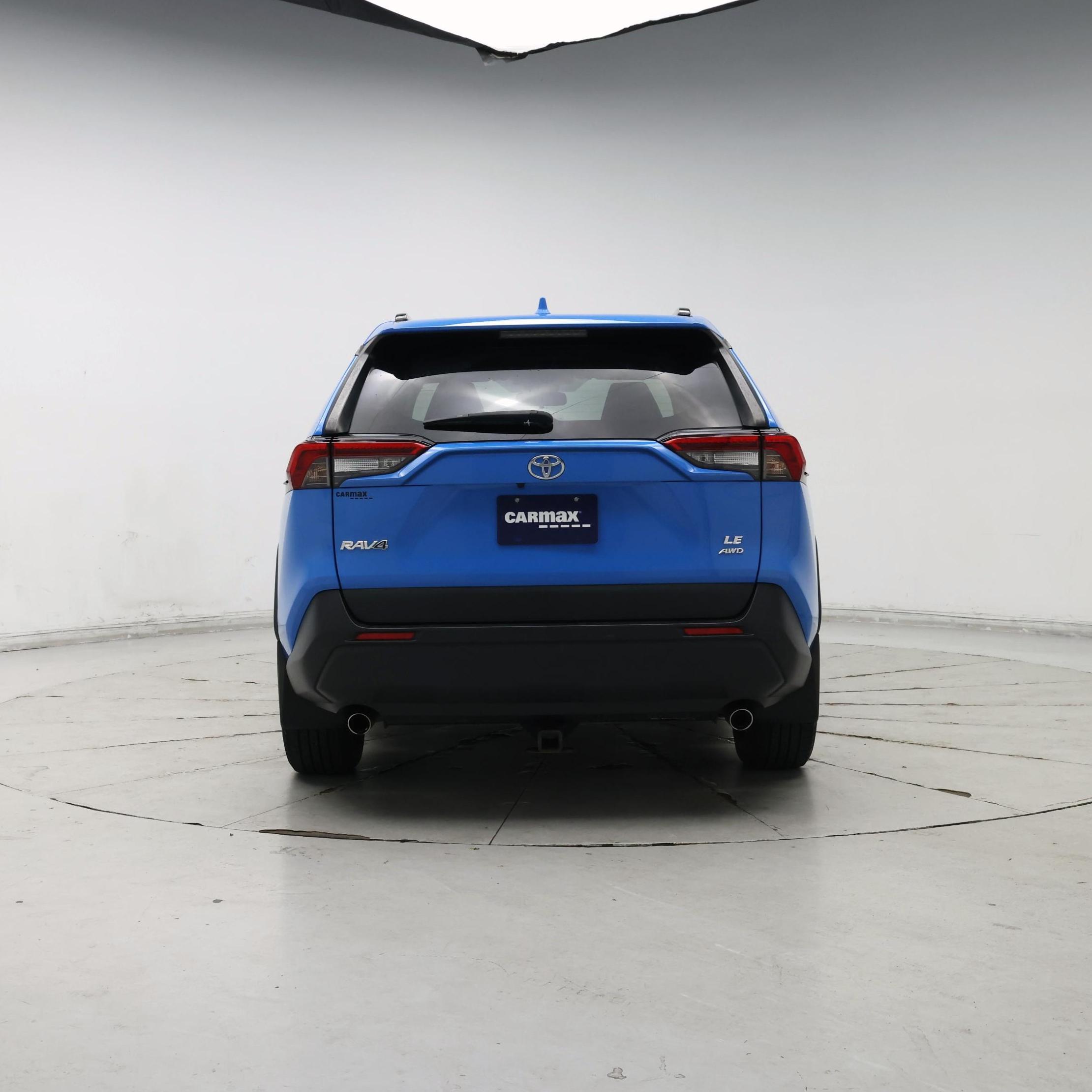 Thumbnail: 2019 Toyota RAV4 - 6