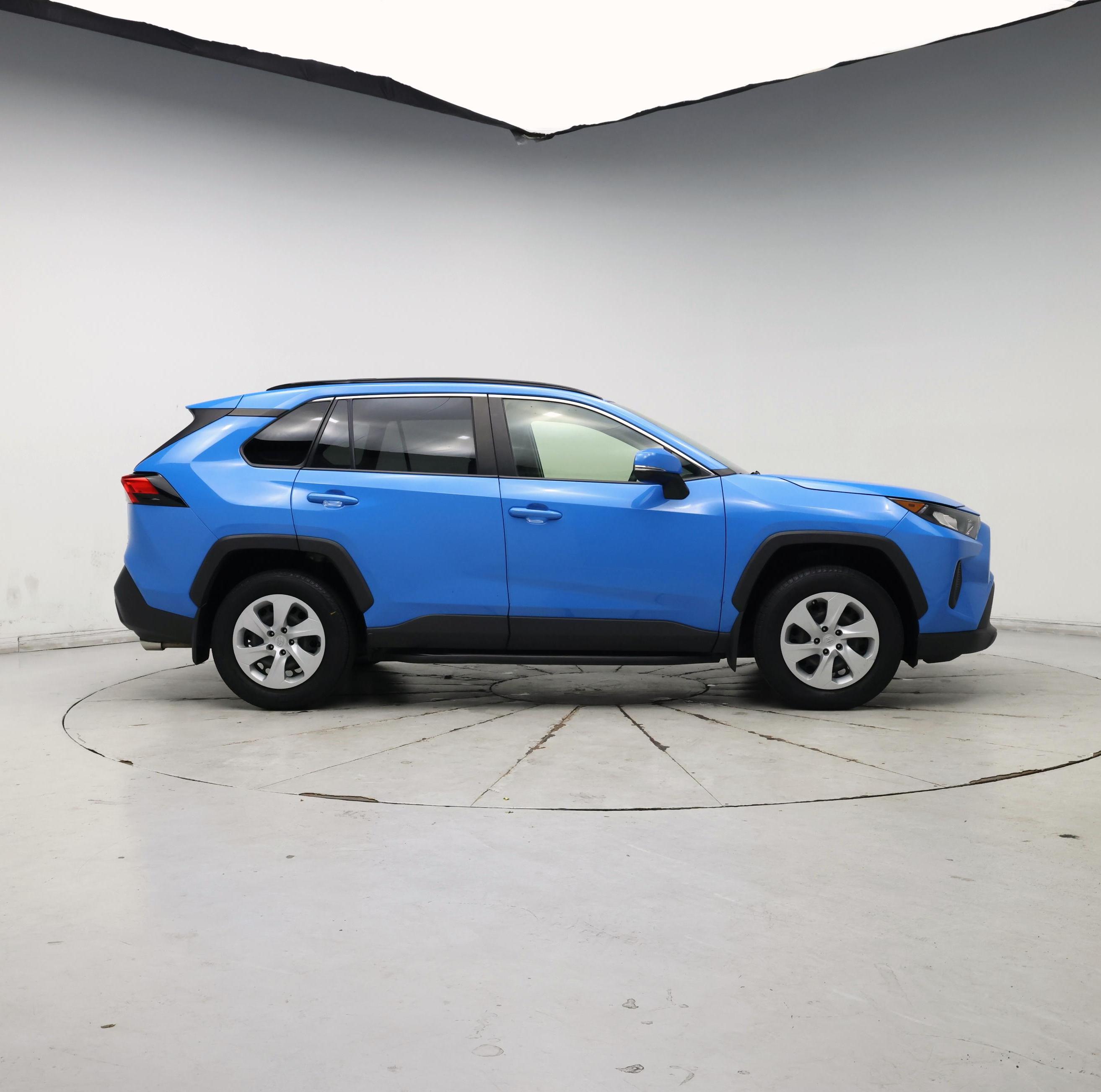 Thumbnail: 2019 Toyota RAV4 - 7